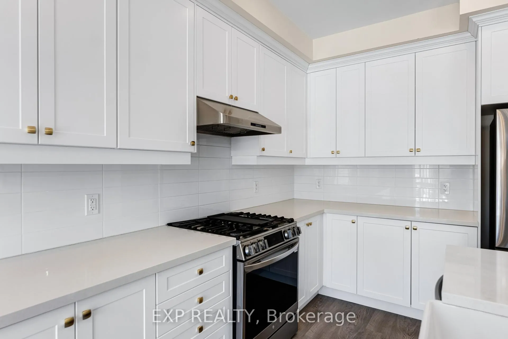 Photo 10 of 20 Daffodil Road, Springwater, Midhurst — HOMEH
