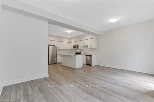 Photo 3 of Unit 37, 110 Fergus Avenue, Kitchener, Stanley Park — HOMEH