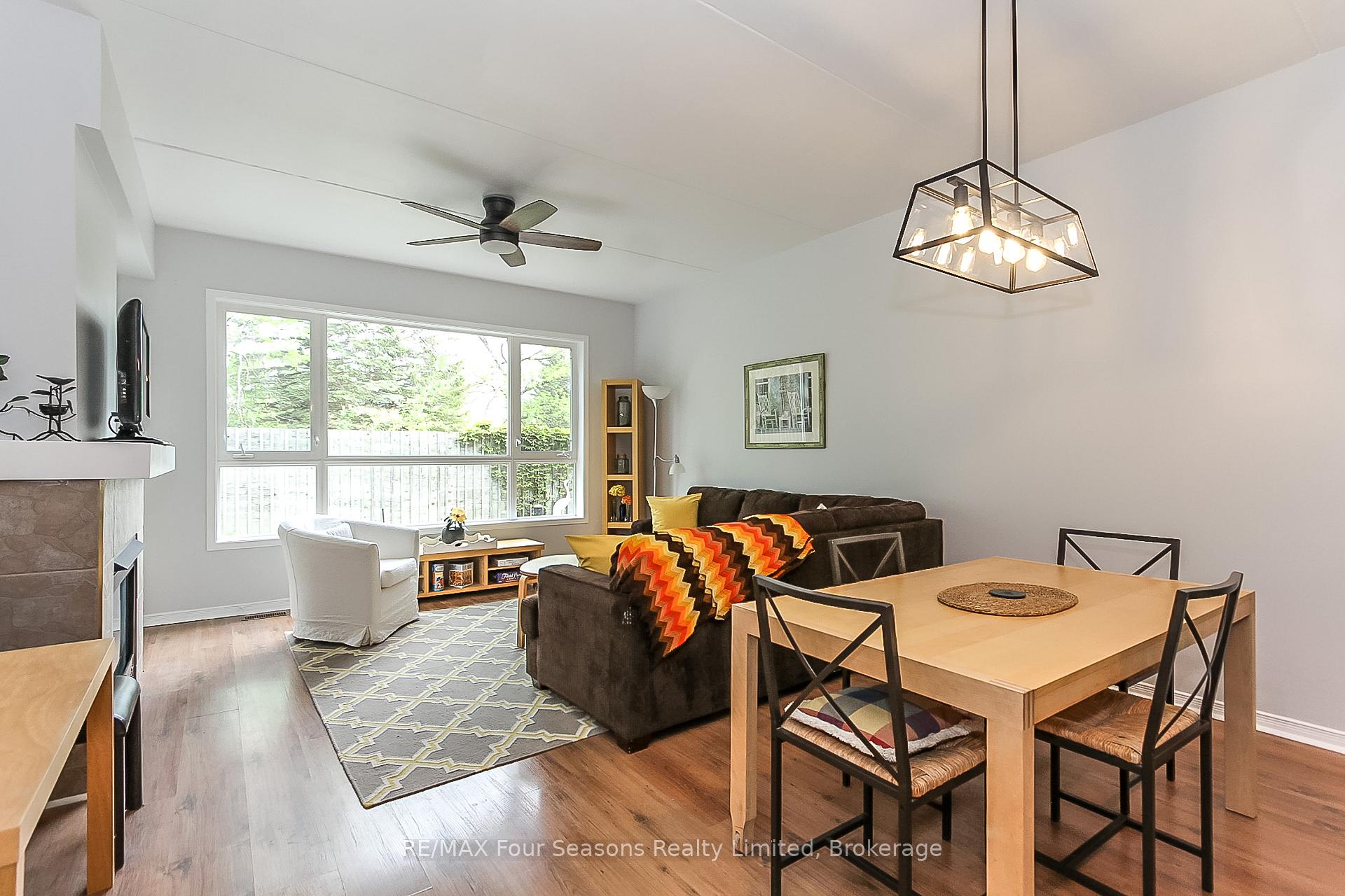 Photo 12 of 919 Cedar Pointe Court, Collingwood — HOMEH