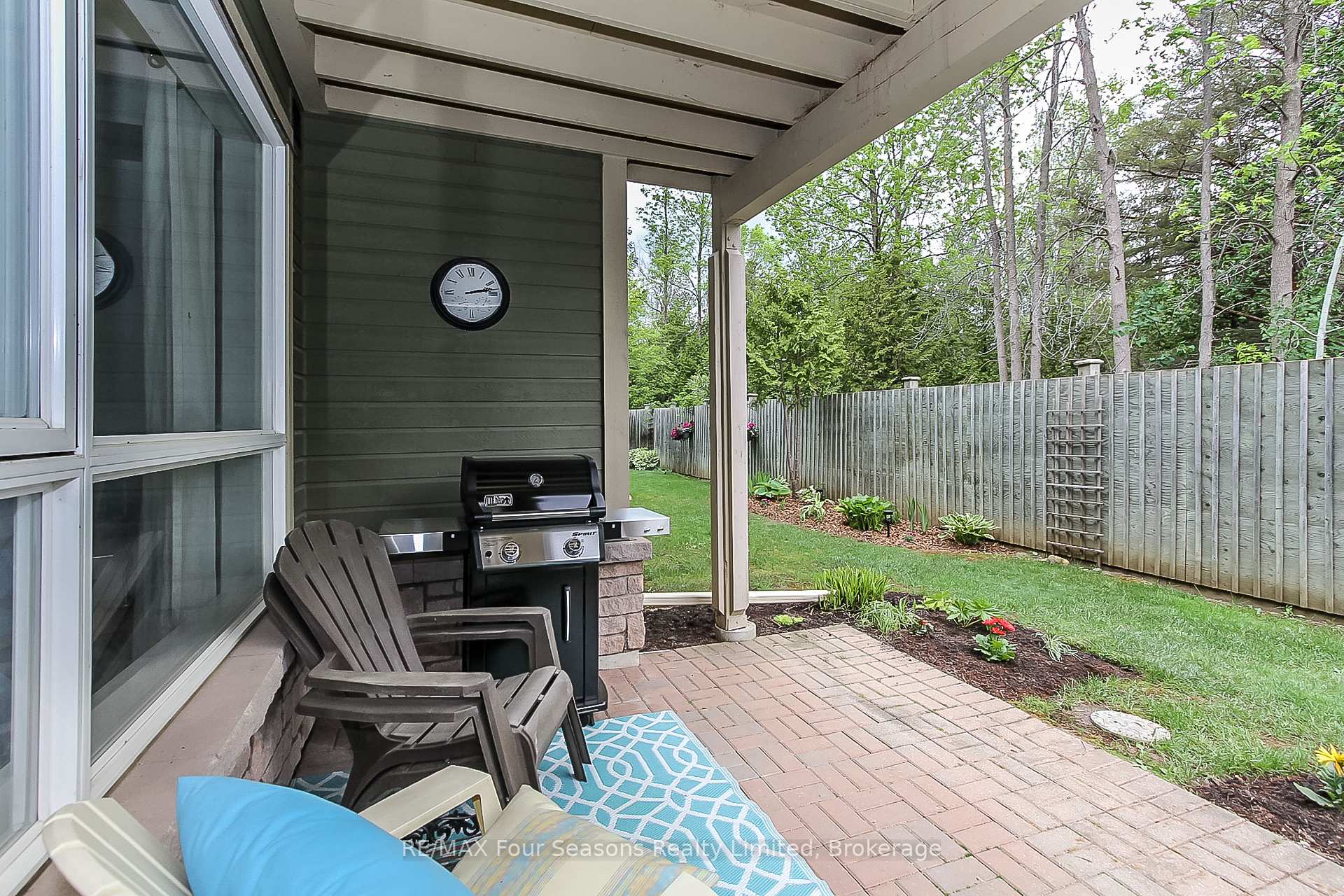 Photo 21 of 919 Cedar Pointe Court, Collingwood — HOMEH