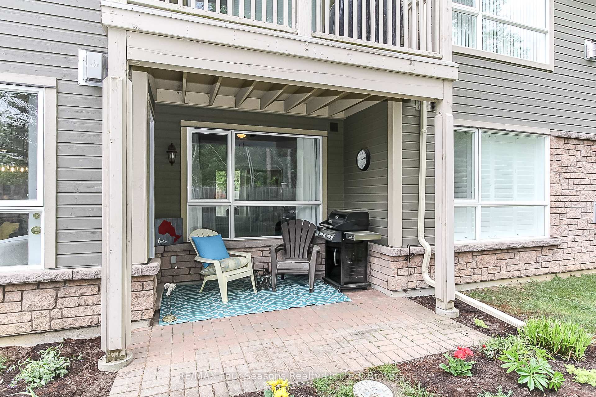 Photo 23 of 919 Cedar Pointe Court, Collingwood — HOMEH