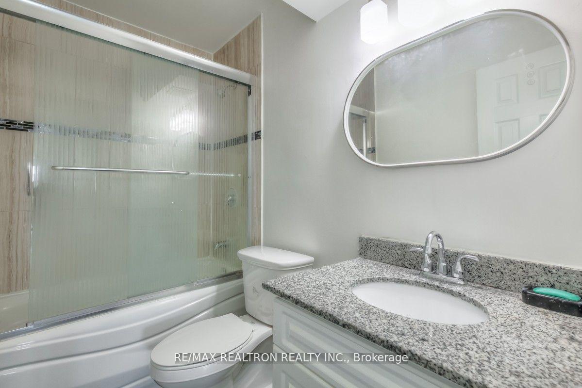 Photo 14 of Unit 1904, 100 Leeward Glenway, Toronto, Flemingdon Park — HOMEH