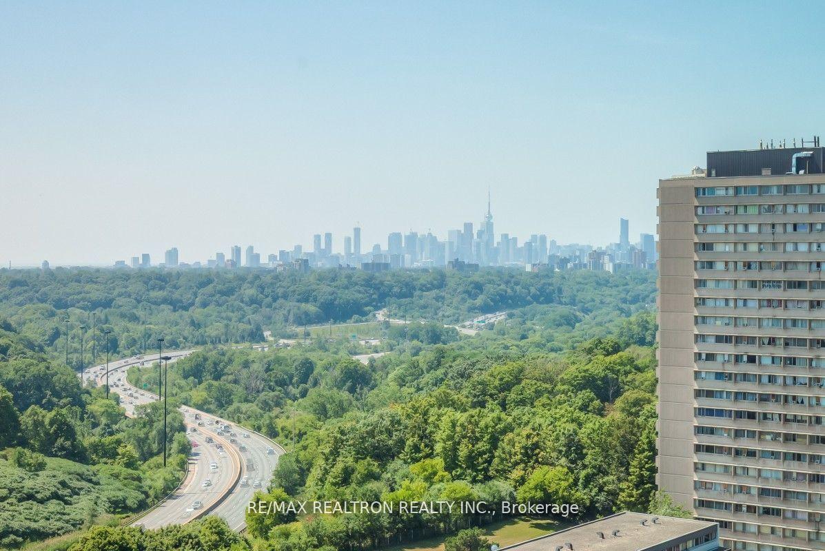 Photo 18 of Unit 1904, 100 Leeward Glenway, Toronto, Flemingdon Park — HOMEH