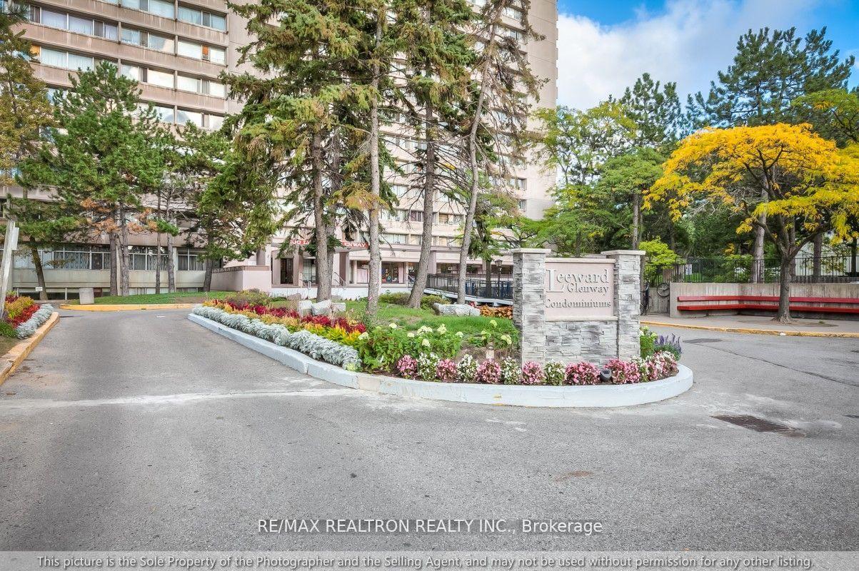 Photo 19 of Unit 1904, 100 Leeward Glenway, Toronto, Flemingdon Park — HOMEH