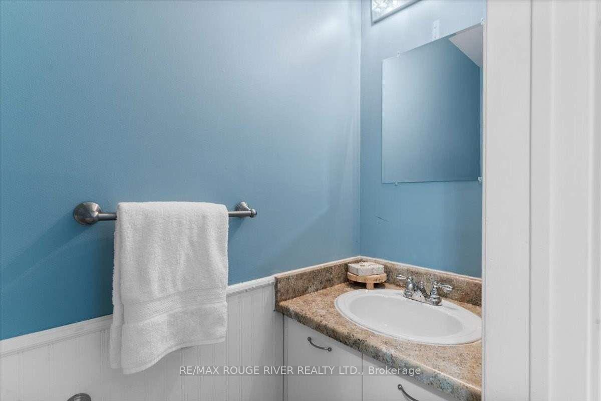 Photo 10 of Unit Main, 7 Inglis Avenue, Clarington, Courtice — HOMEH