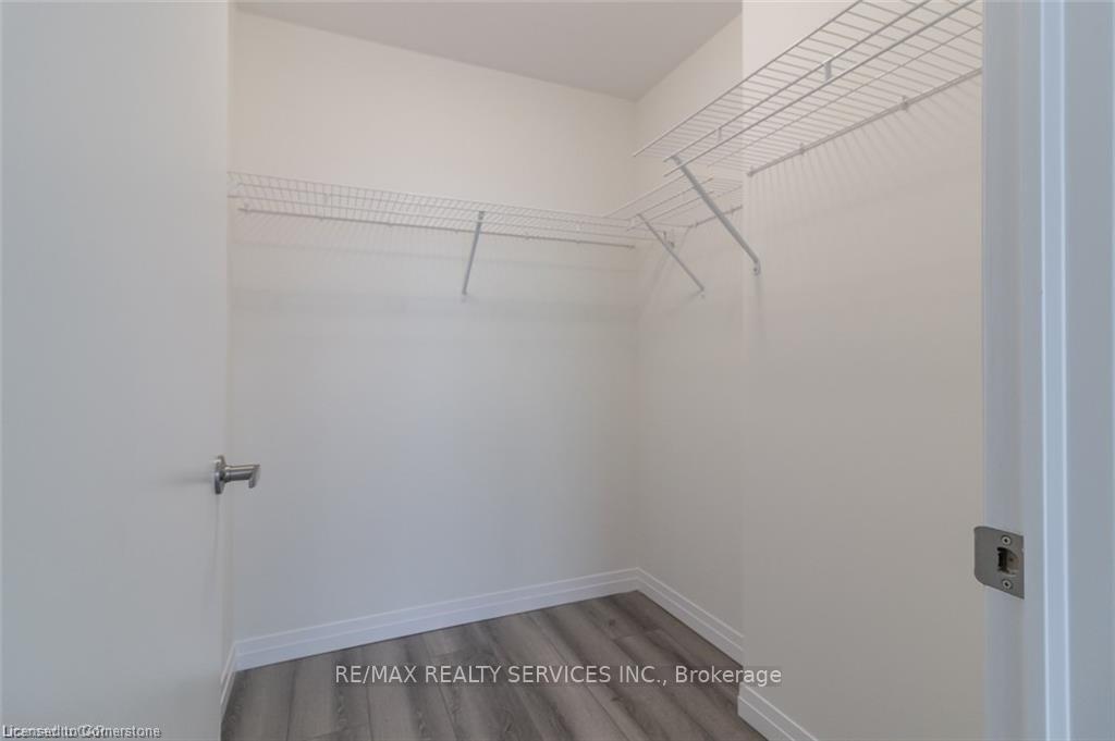 Photo 10 of Unit 405, 60 Charles Street, Kitchener, City Commercial Core — HOMEH