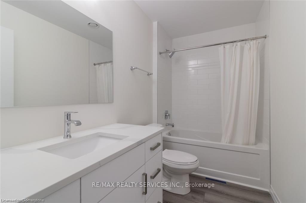 Photo 11 of Unit 405, 60 Charles Street, Kitchener, City Commercial Core — HOMEH