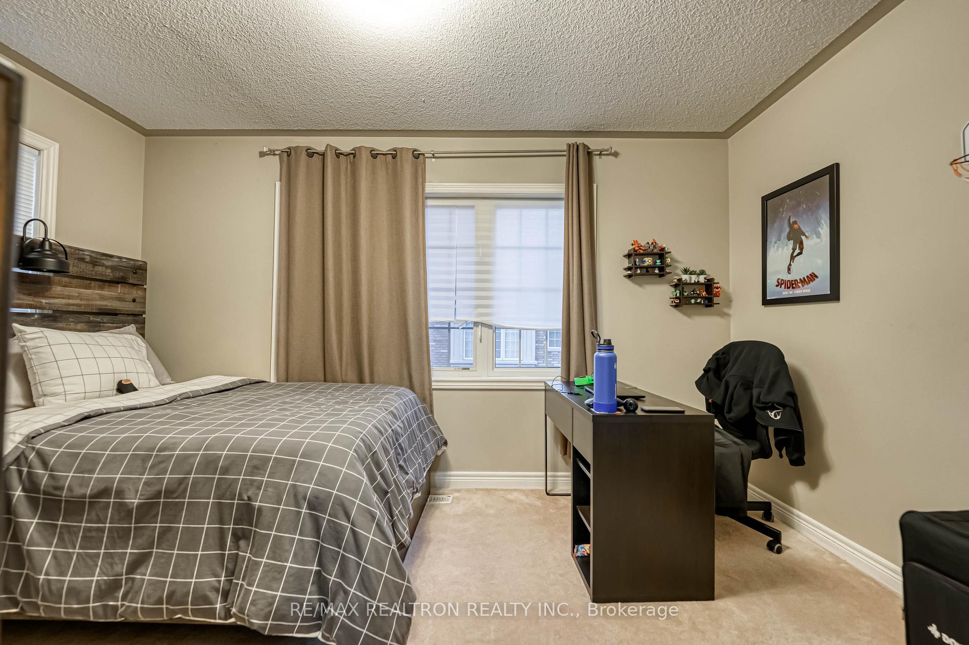 Photo 14 of 29 Cooperage Lane, Ajax, Central — HOMEH