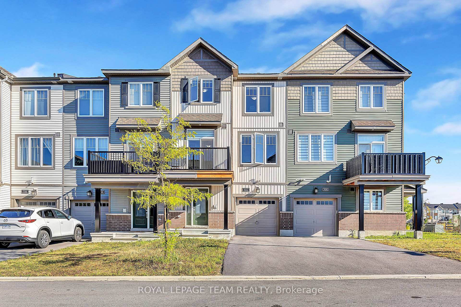 Front of 502 Galmoy Way