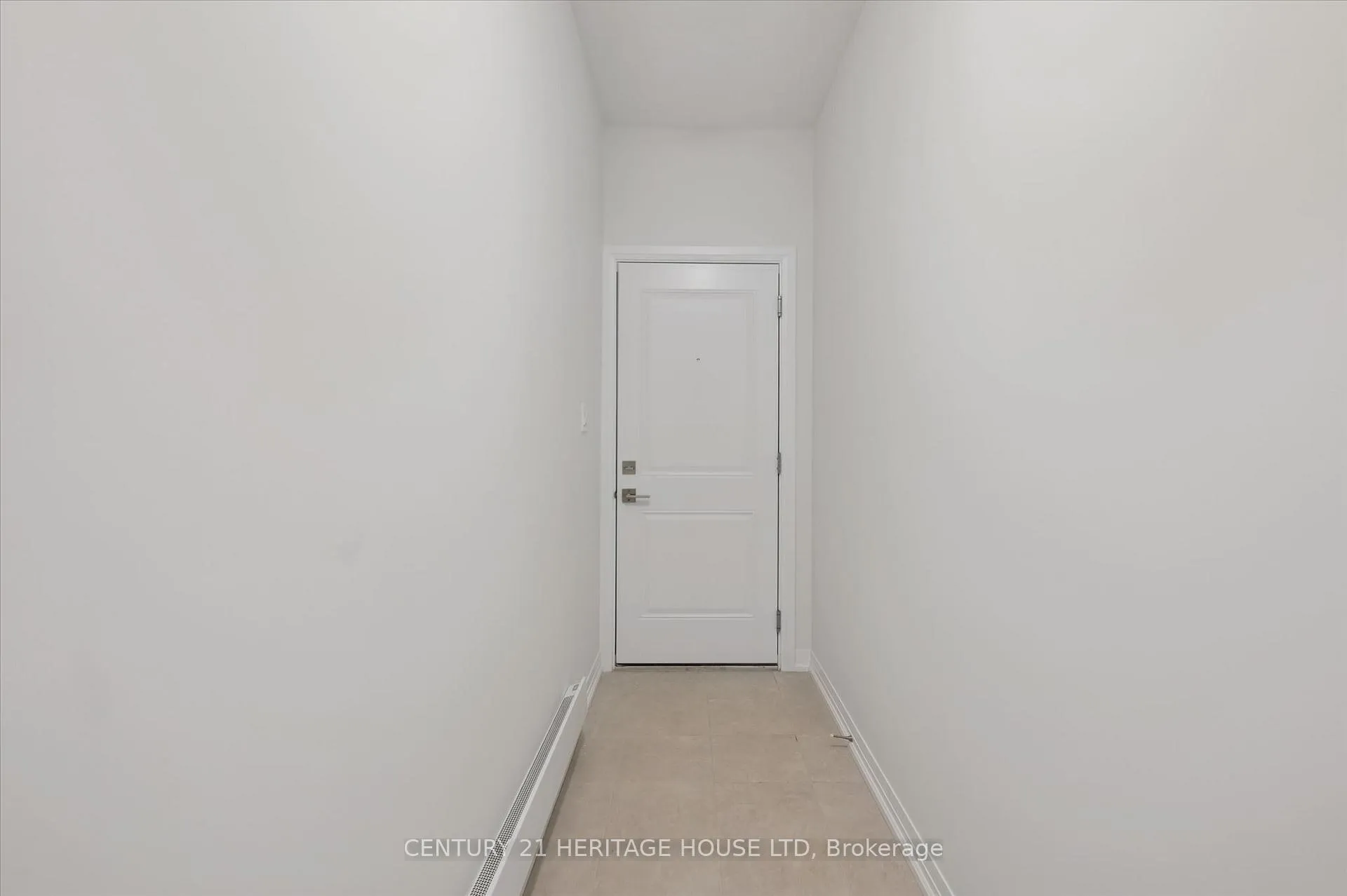 Photo 4 of Unit B039, 525 Erinbrook Drive, Kitchener, Laurentian Hills/Country Hills W — HOMEH