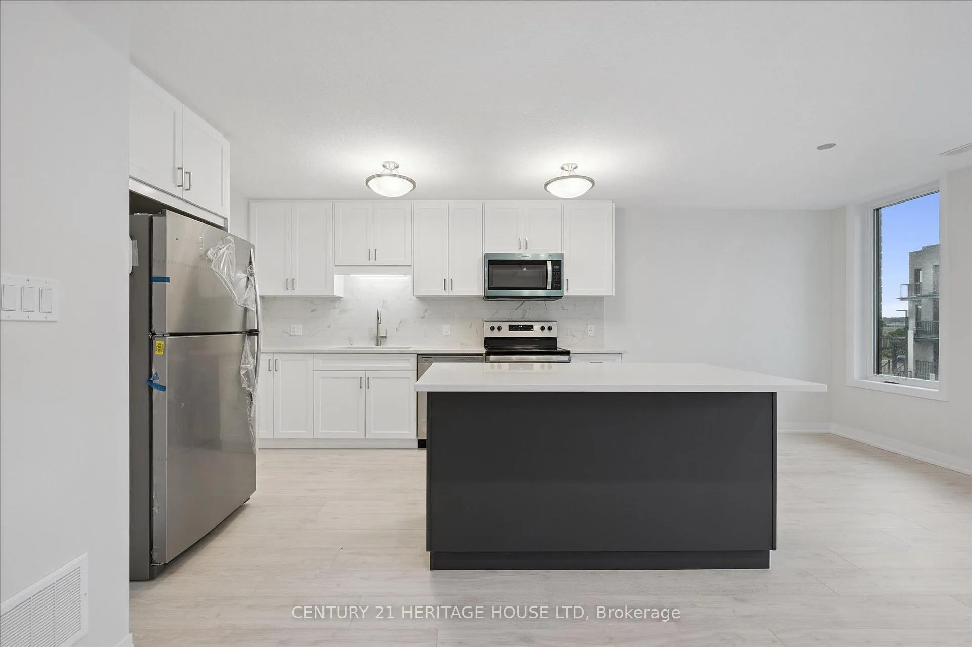 Photo 16 of Unit B039, 525 Erinbrook Drive, Kitchener, Laurentian Hills/Country Hills W — HOMEH