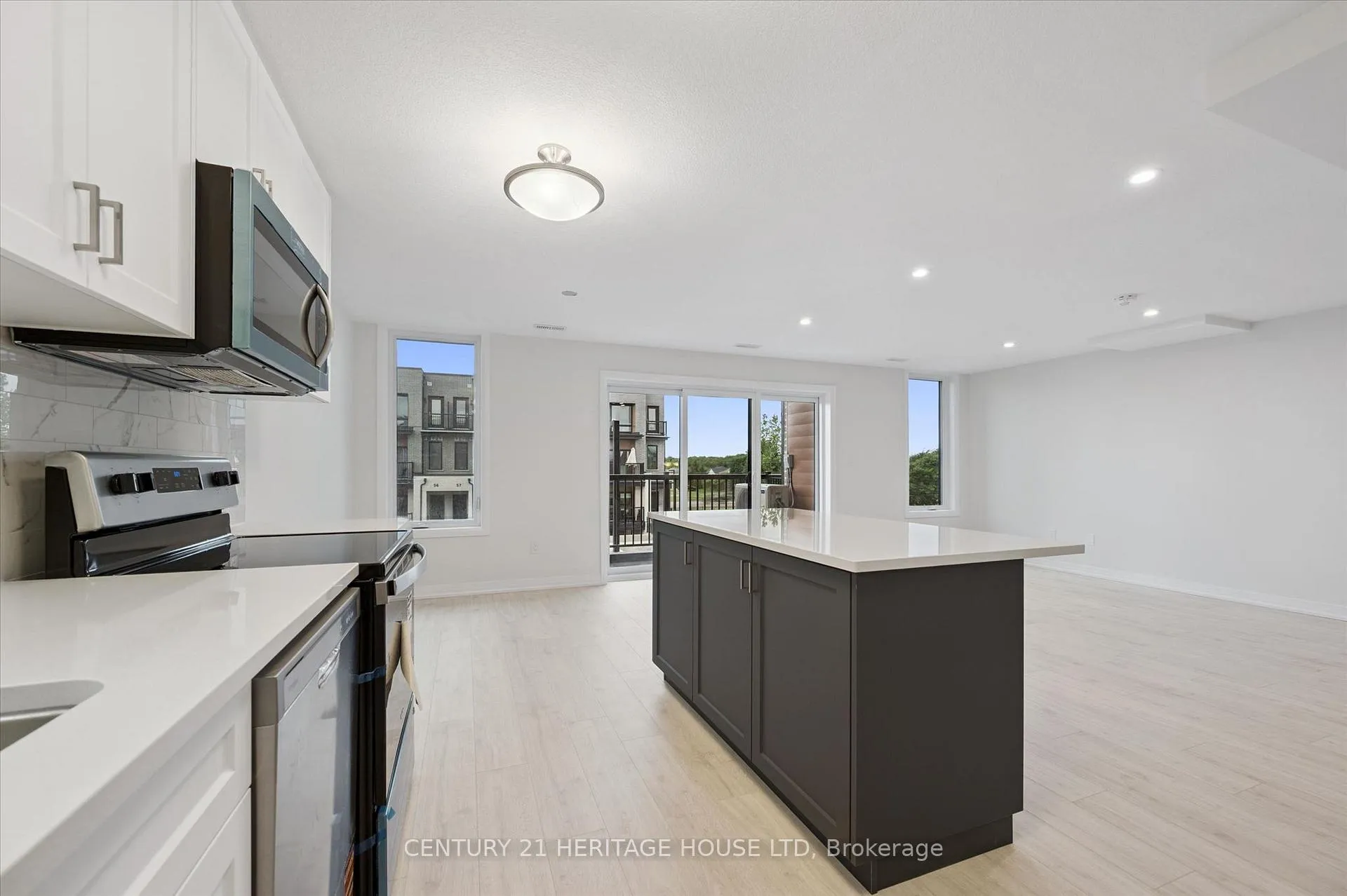 Photo 22 of Unit B039, 525 Erinbrook Drive, Kitchener, Laurentian Hills/Country Hills W — HOMEH