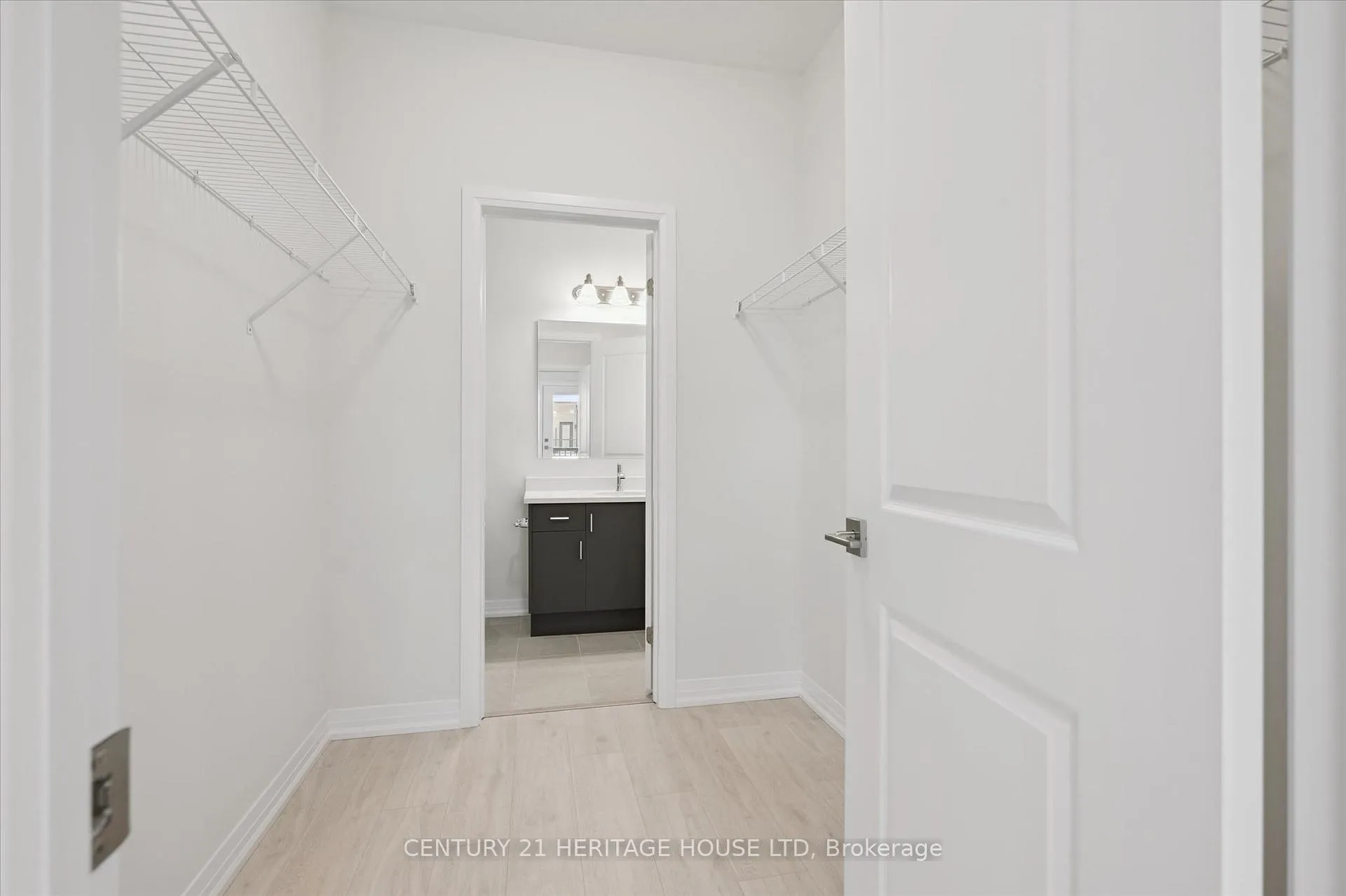 Photo 42 of Unit B039, 525 Erinbrook Drive, Kitchener, Laurentian Hills/Country Hills W — HOMEH