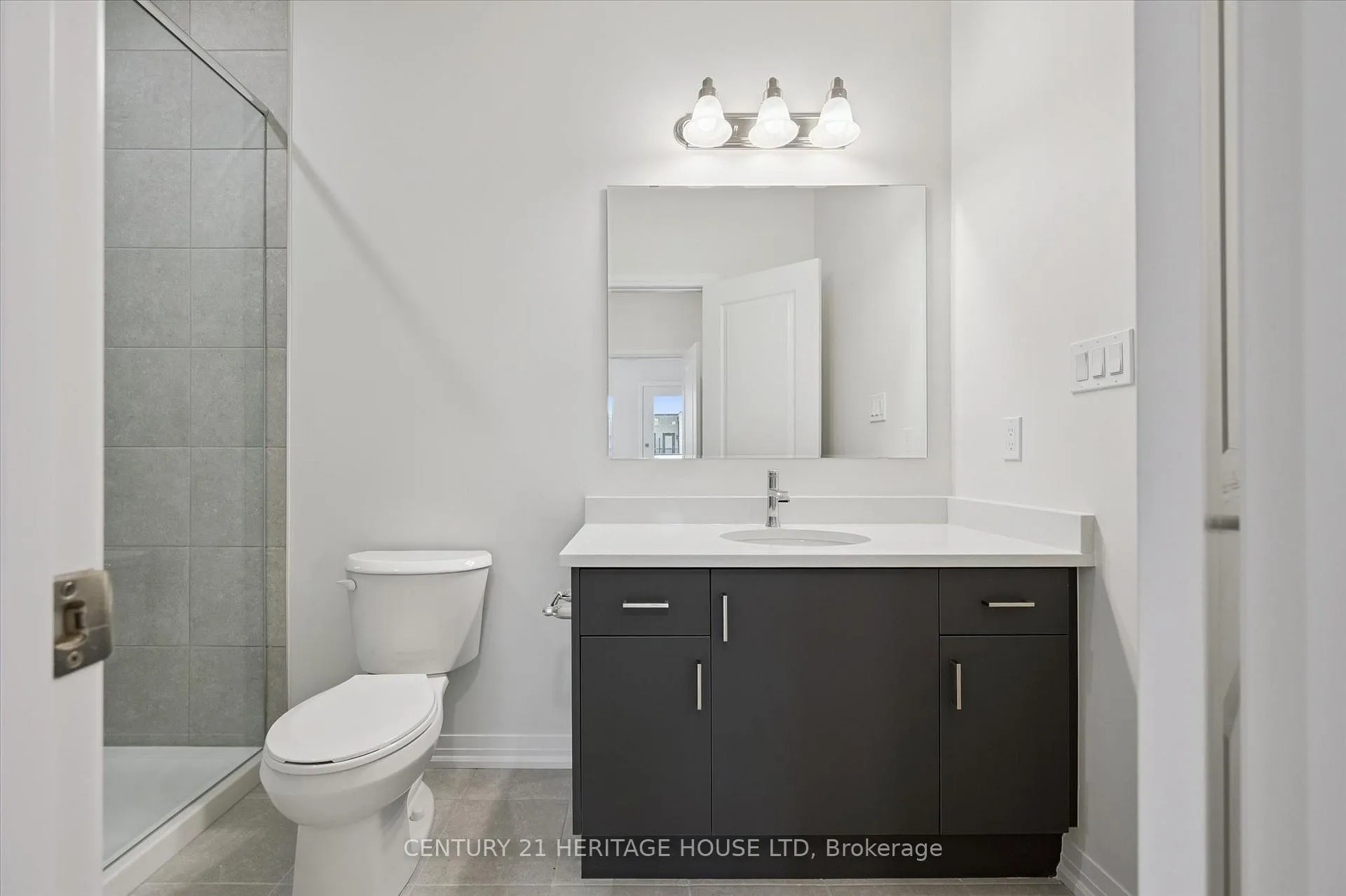 Photo 43 of Unit B039, 525 Erinbrook Drive, Kitchener, Laurentian Hills/Country Hills W — HOMEH