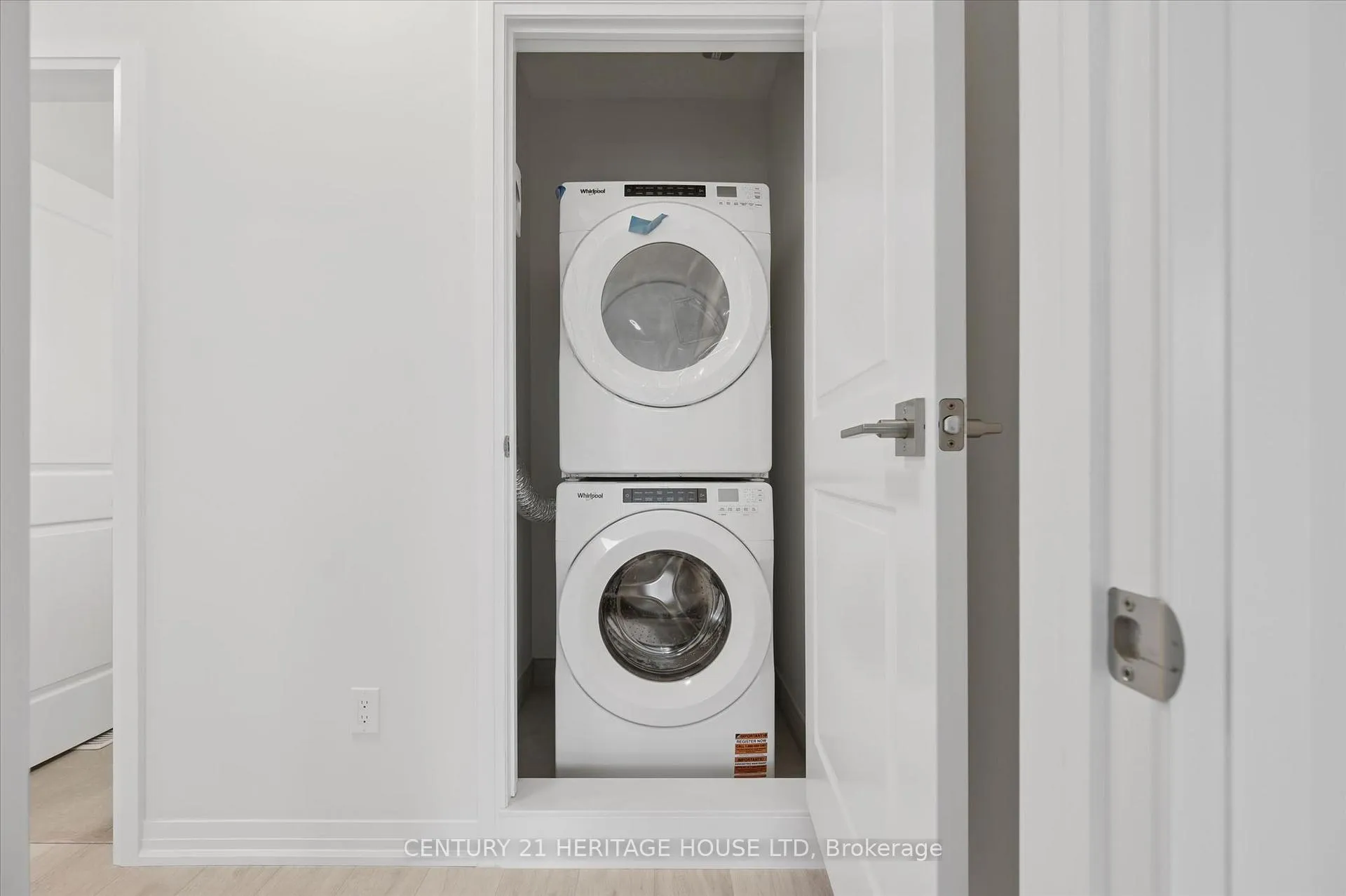 Photo 46 of Unit B039, 525 Erinbrook Drive, Kitchener, Laurentian Hills/Country Hills W — HOMEH