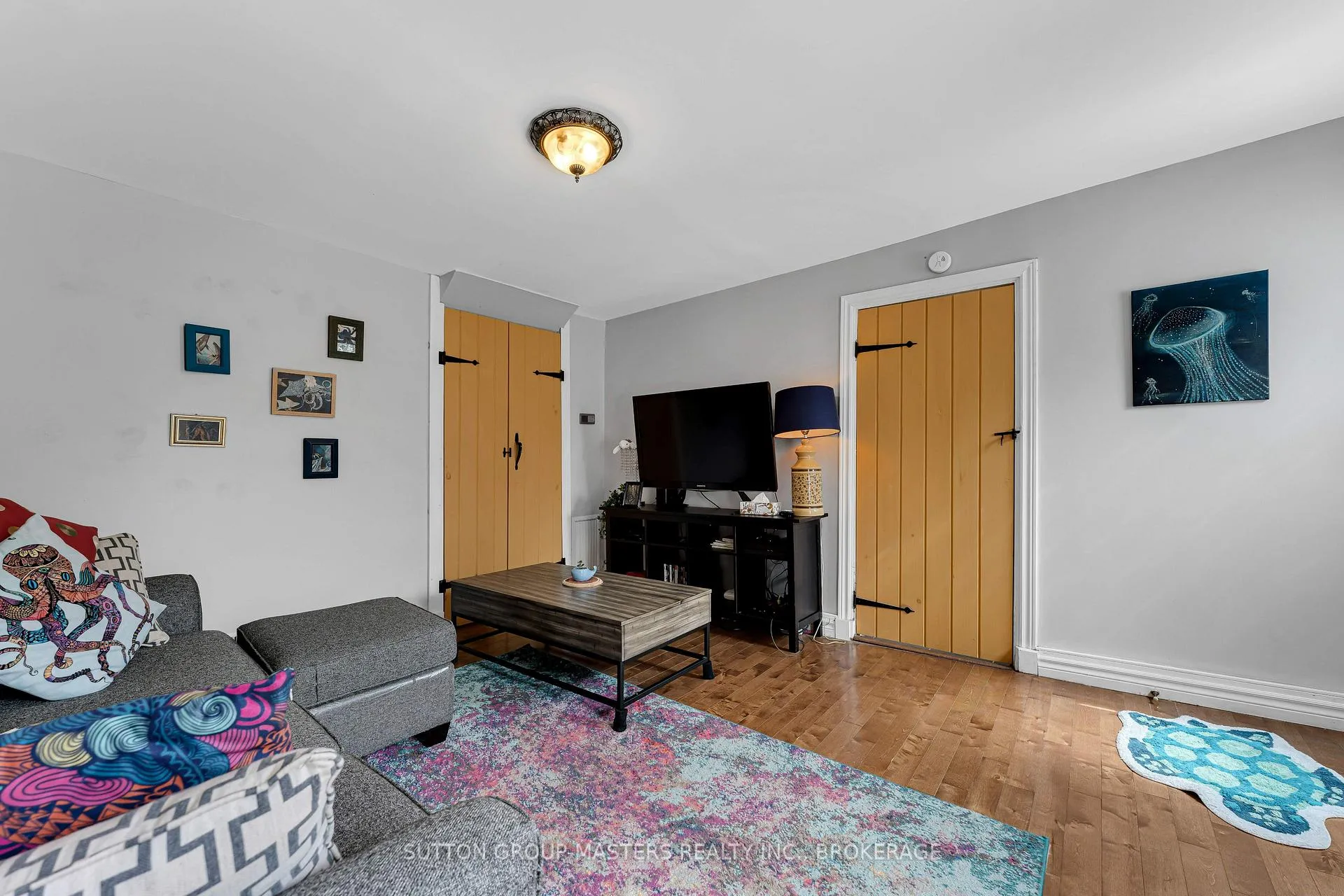 Photo 6 of 60 Centre Street, Gananoque — HOMEH