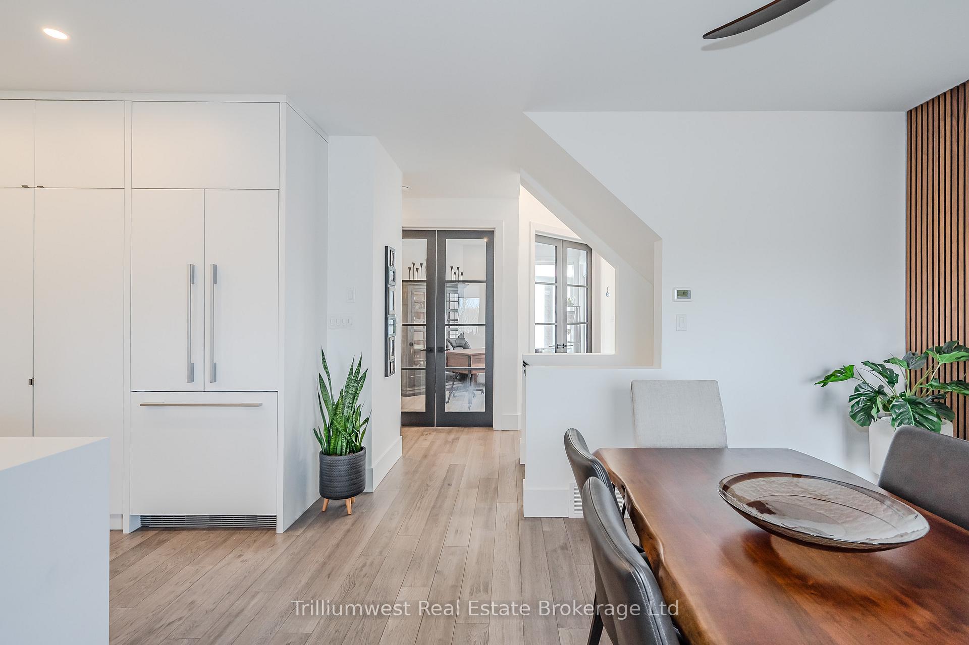 Photo 6 of Unit 26, 254 Summerfield Drive, Guelph, Pineridge/Westminster Woods — HOMEH