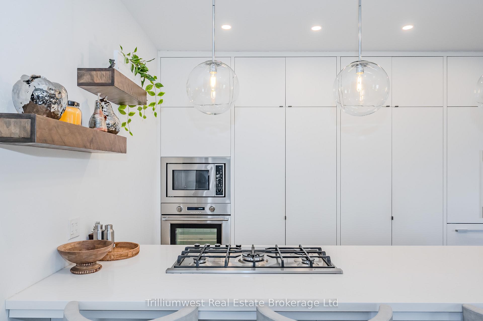 Photo 13 of Unit 26, 254 Summerfield Drive, Guelph, Pineridge/Westminster Woods — HOMEH