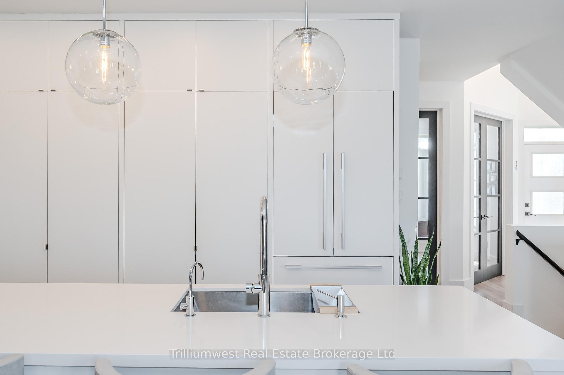 Photo 14 of Unit 26, 254 Summerfield Drive, Guelph, Pineridge/Westminster Woods — HOMEH