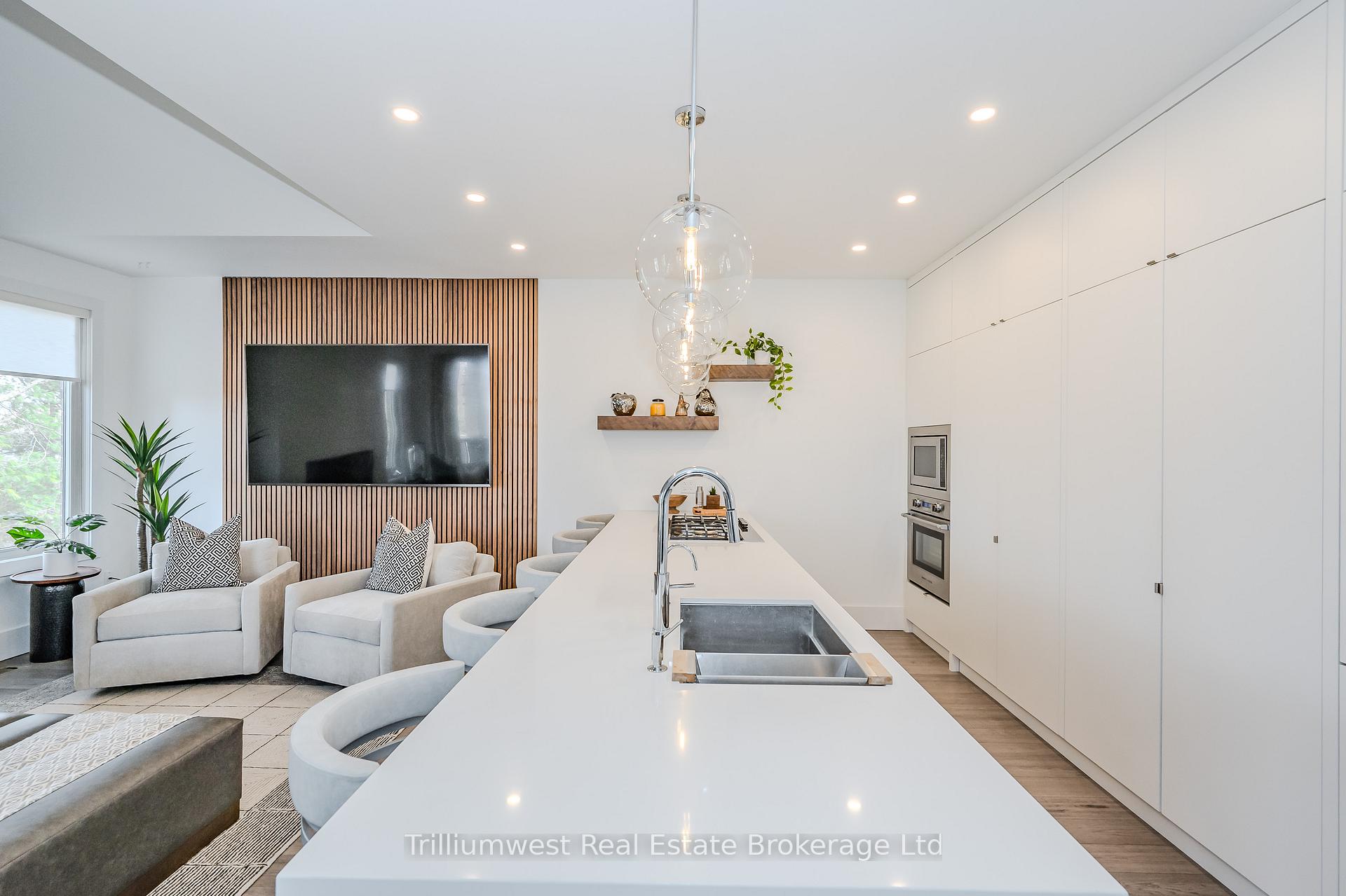 Photo 15 of Unit 26, 254 Summerfield Drive, Guelph, Pineridge/Westminster Woods — HOMEH