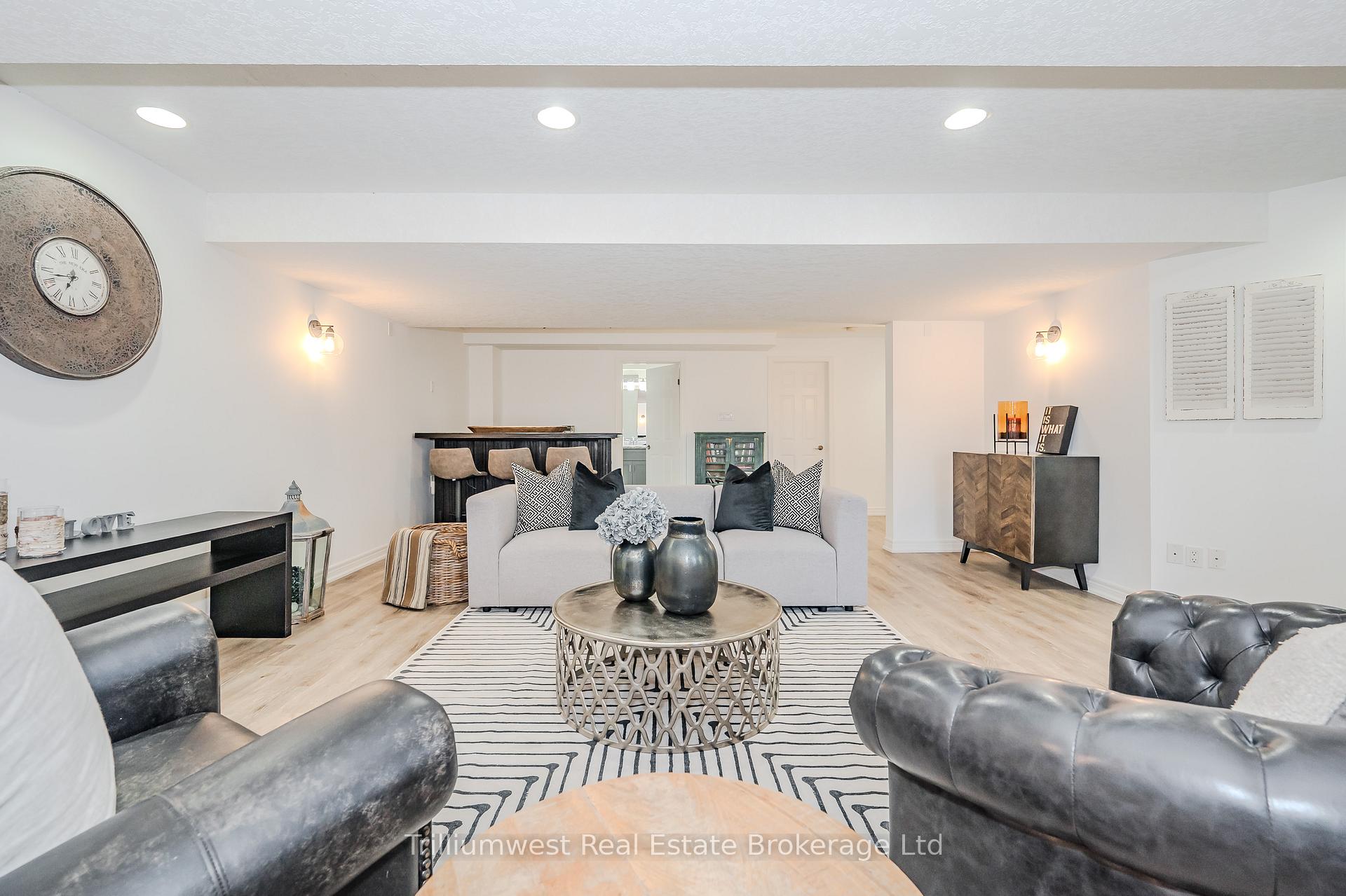 Photo 21 of Unit 26, 254 Summerfield Drive, Guelph, Pineridge/Westminster Woods — HOMEH