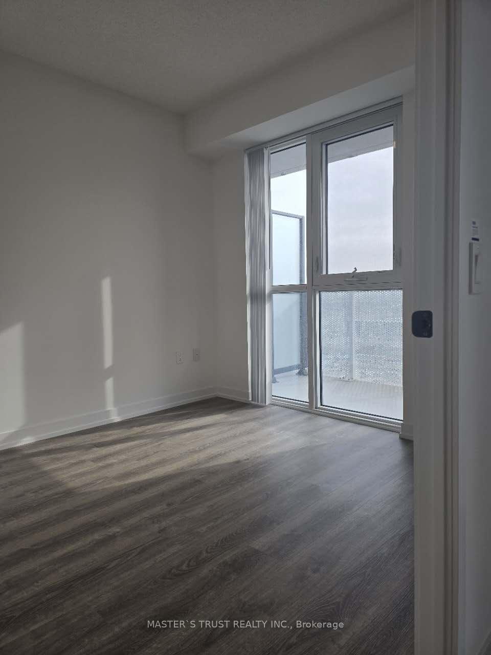 Photo 5 of Unit 1505, 195 Commerce Street, Vaughan, Vaughan Corporate Centre — HOMEH
