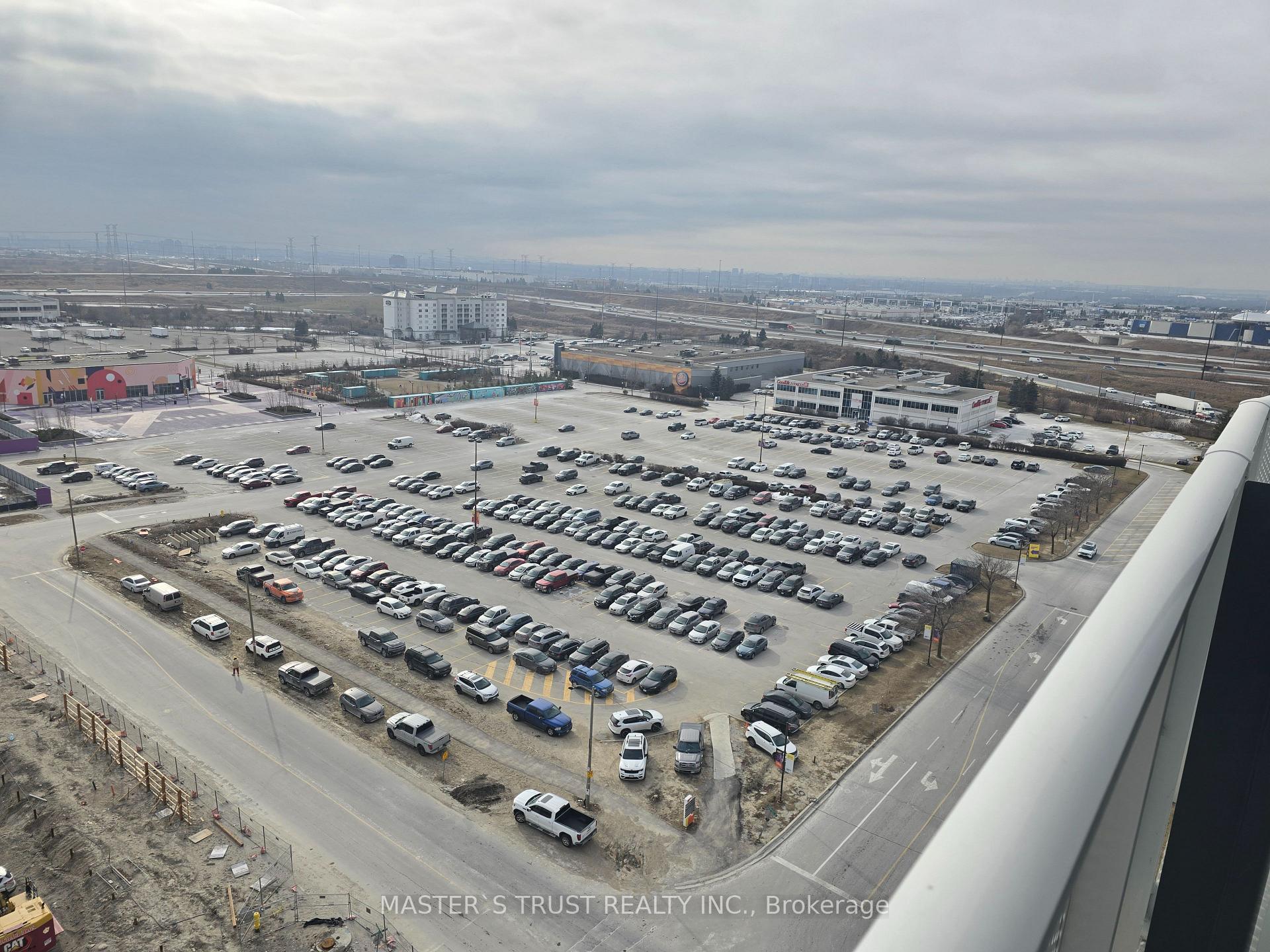 Photo 12 of Unit 1505, 195 Commerce Street, Vaughan, Vaughan Corporate Centre — HOMEH