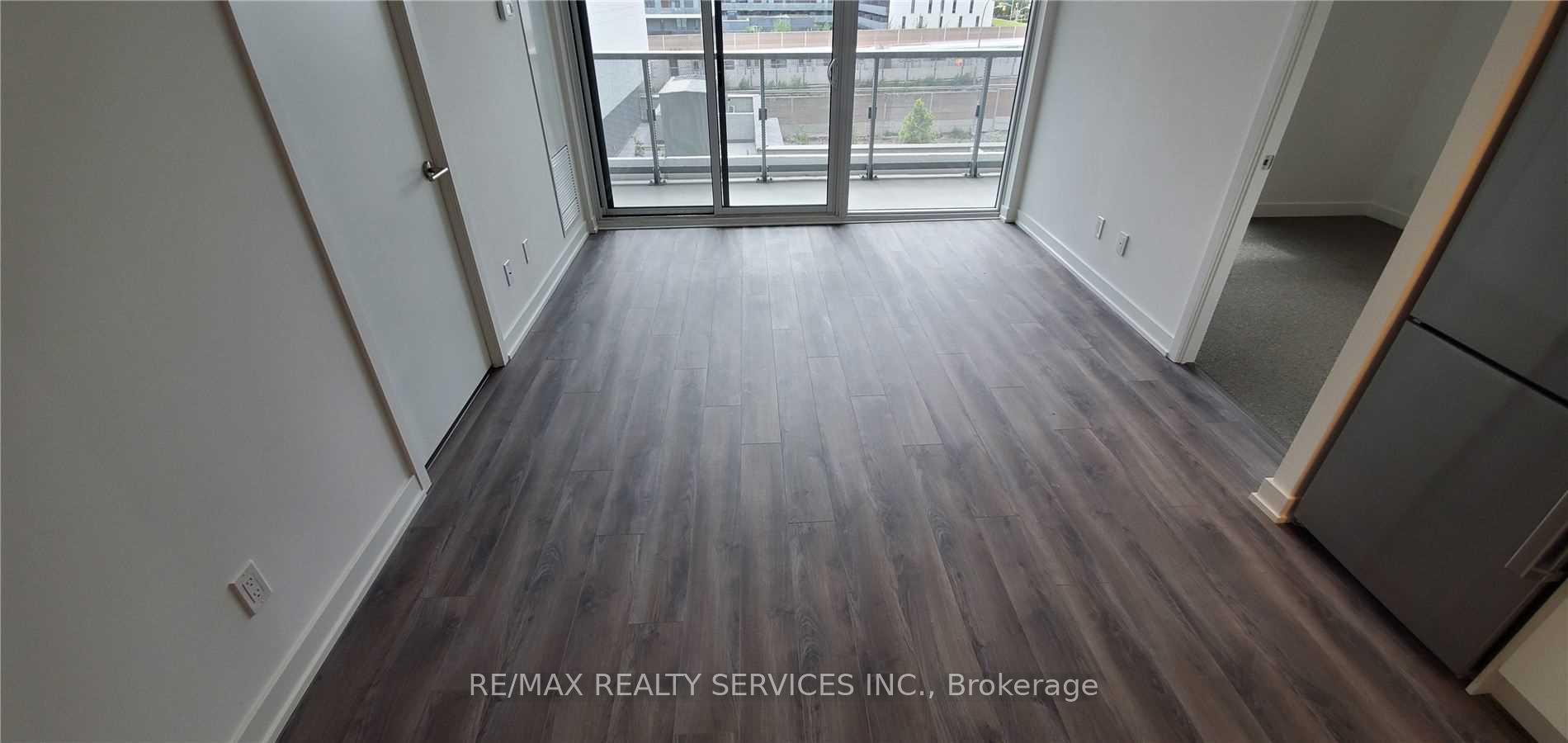 Photo 11 of Unit 523, 120 Varna Drive, Toronto, Englemount-Lawrence — HOMEH