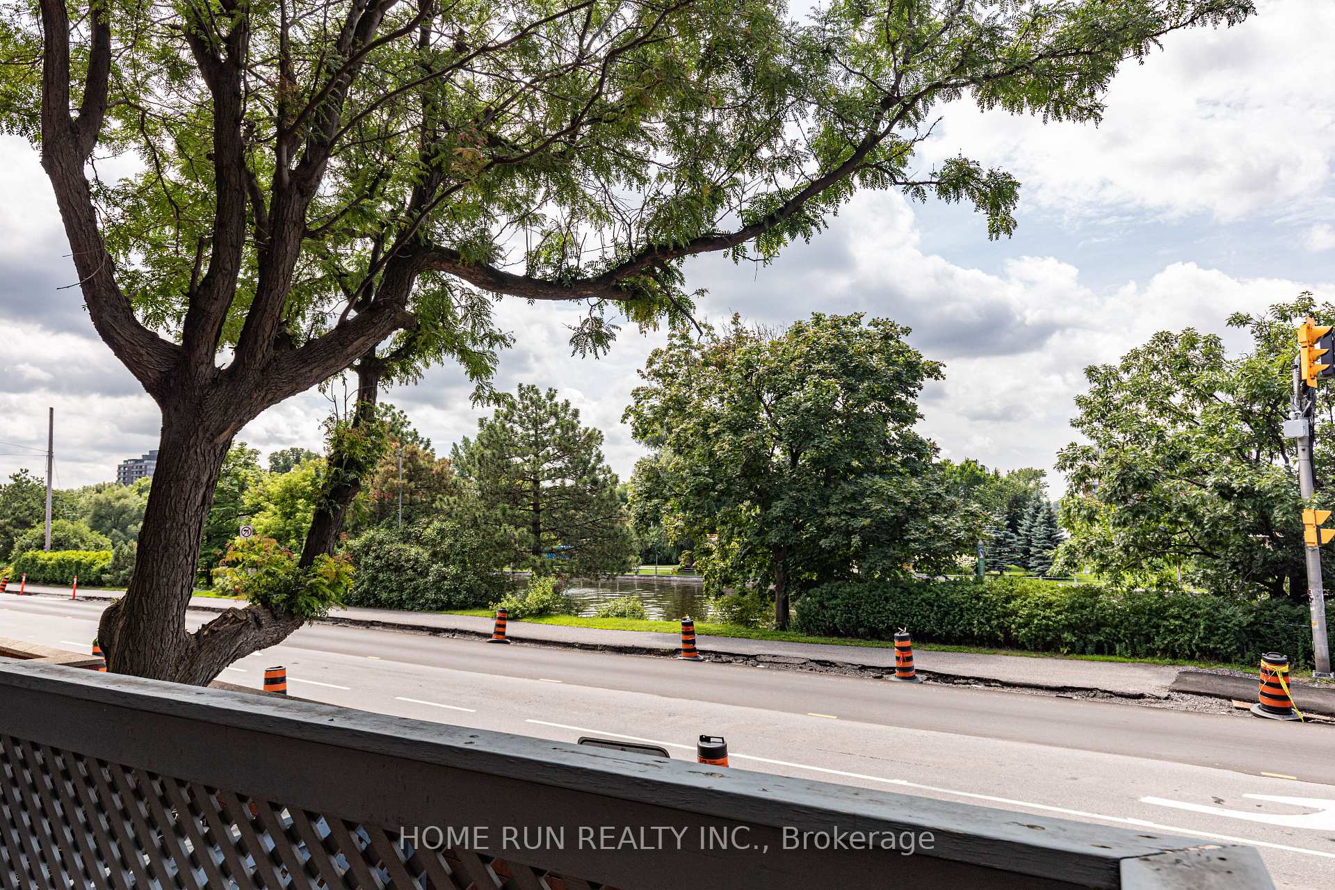 Photo 4 of 225 Echo Drive, Ottawa, Ottawa East — HOMEH