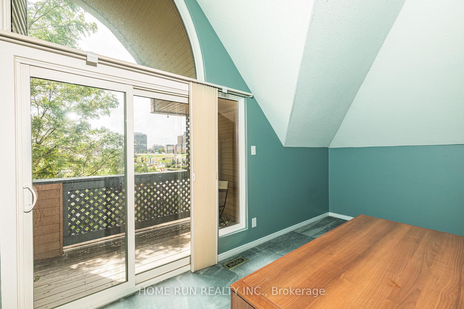 Photo 31 of 225 Echo Drive, Ottawa, Ottawa East — HOMEH