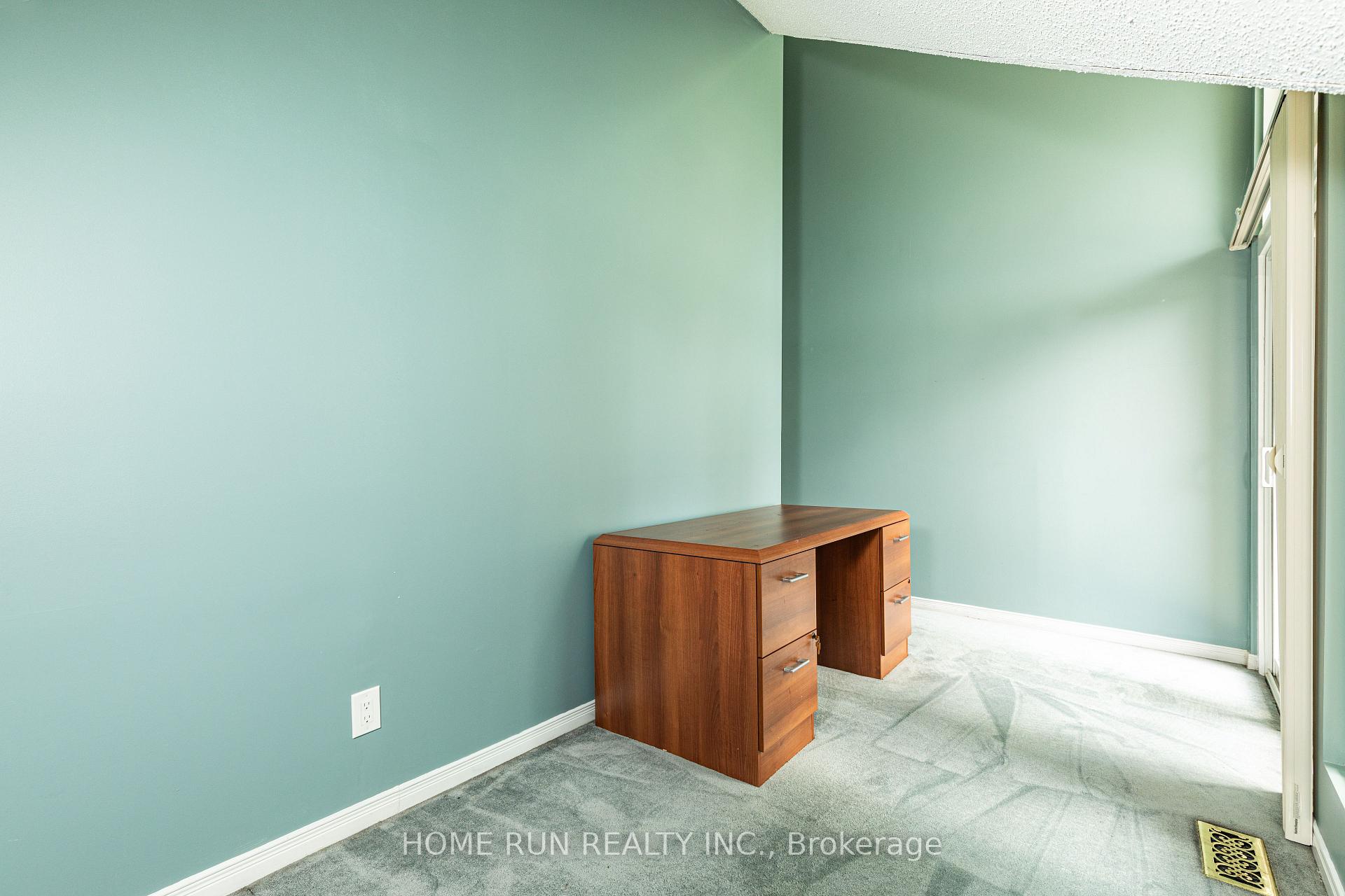 Photo 27 of 225 Echo Drive, Ottawa, Ottawa East — HOMEH
