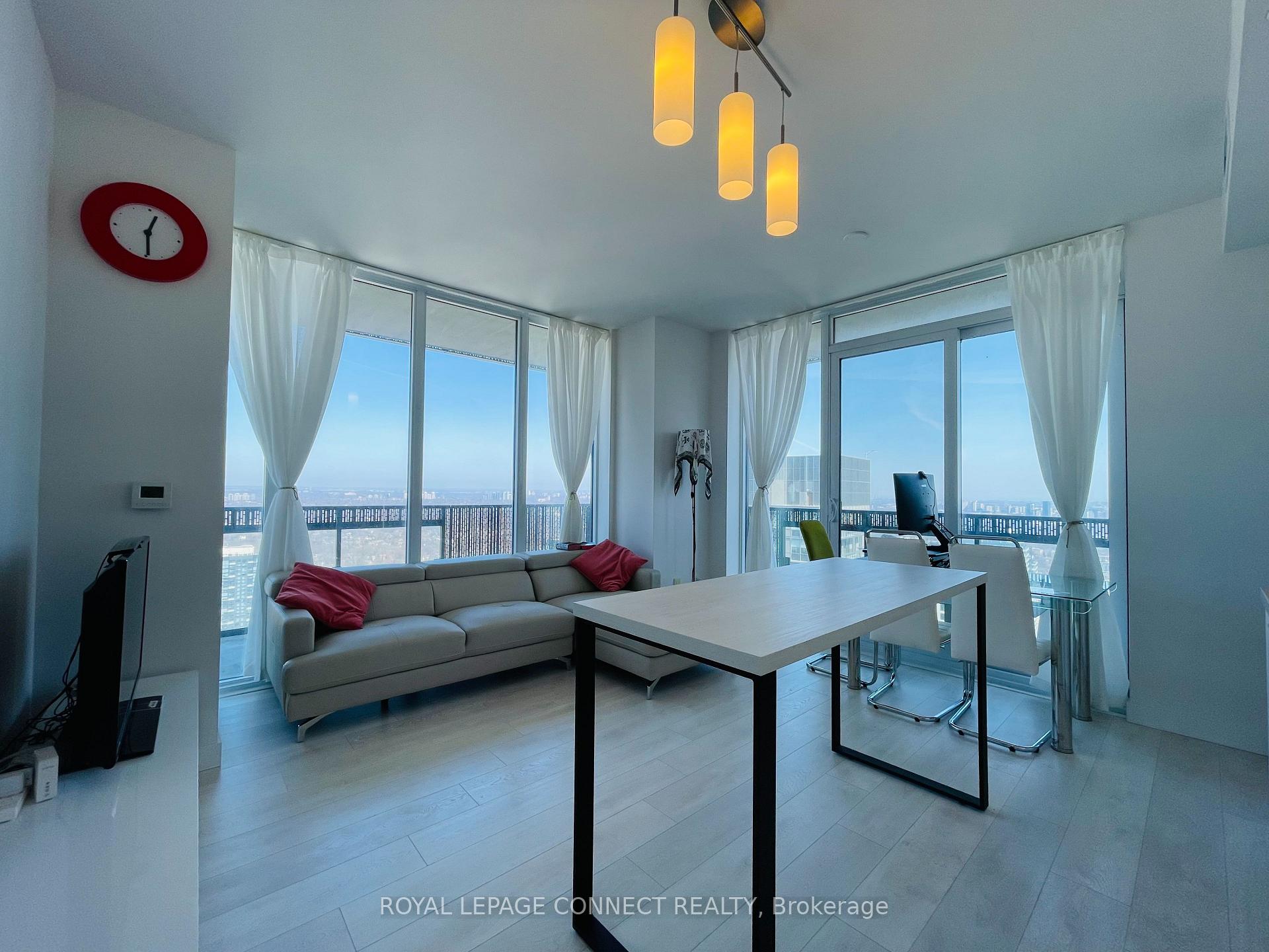 Photo 15 of Unit 4708, 8 Eglinton Avenue E, Toronto, Mount Pleasant East — HOMEH