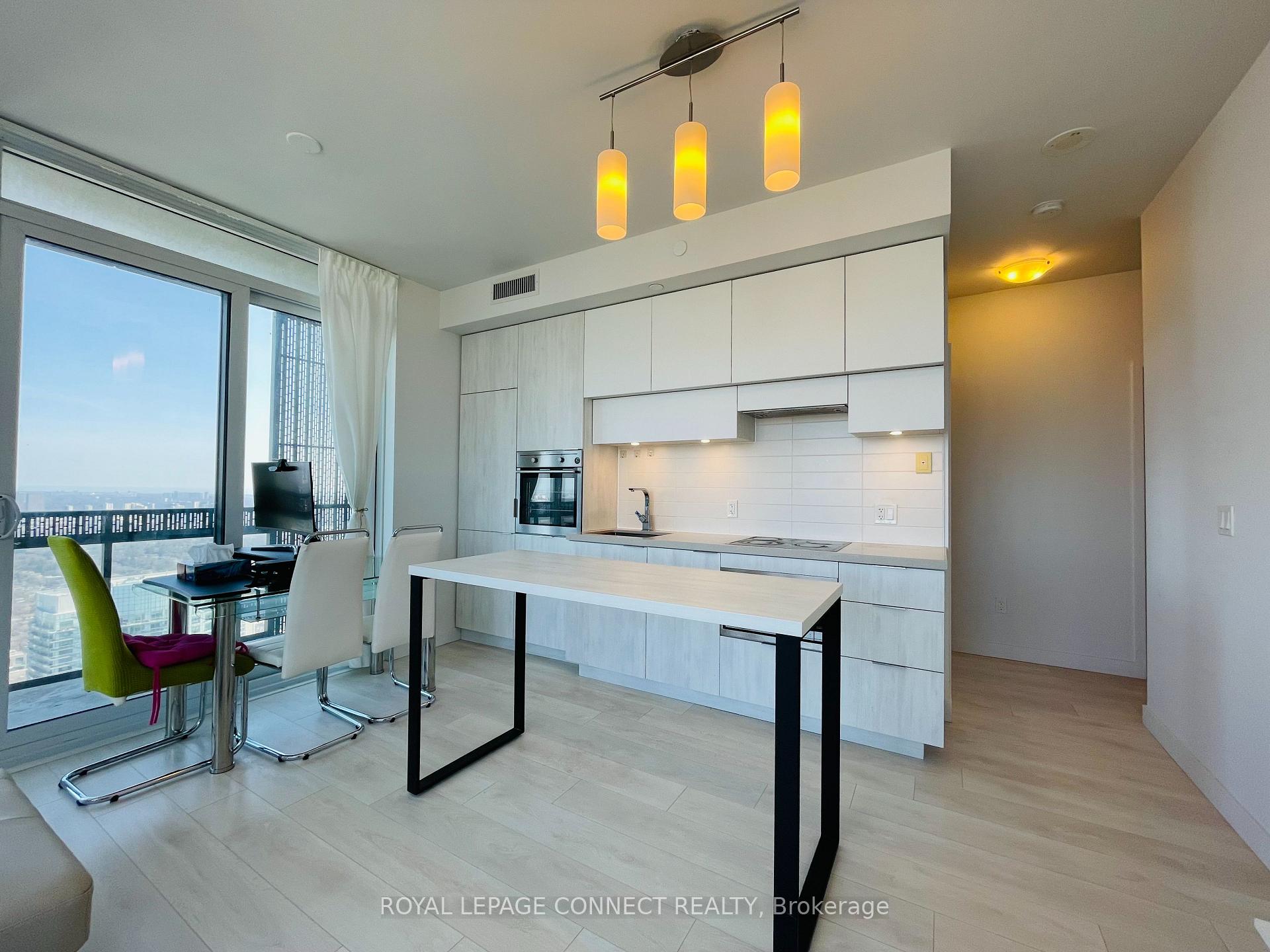 Photo 21 of Unit 4708, 8 Eglinton Avenue E, Toronto, Mount Pleasant East — HOMEH