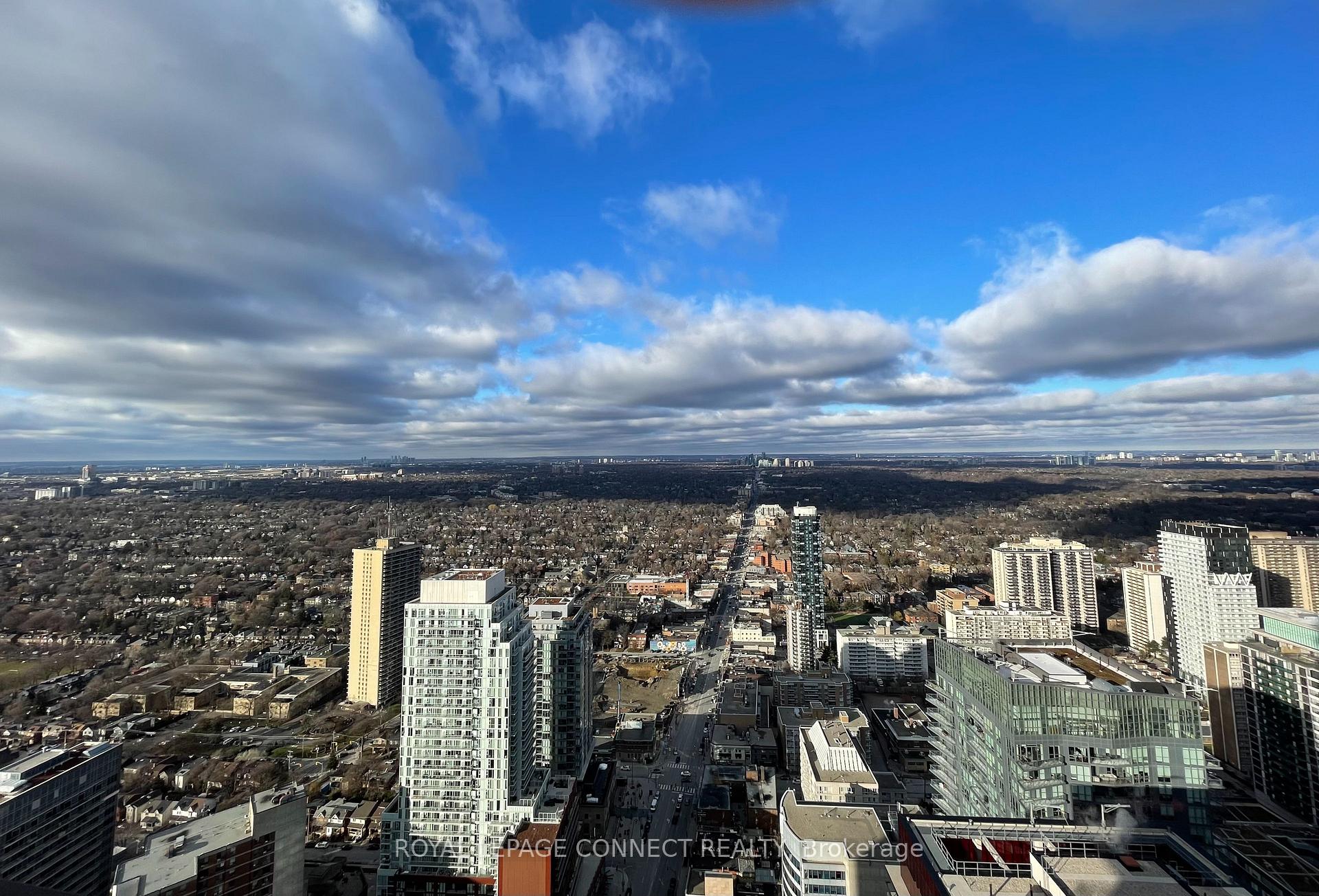 Photo 30 of Unit 4708, 8 Eglinton Avenue E, Toronto, Mount Pleasant East — HOMEH