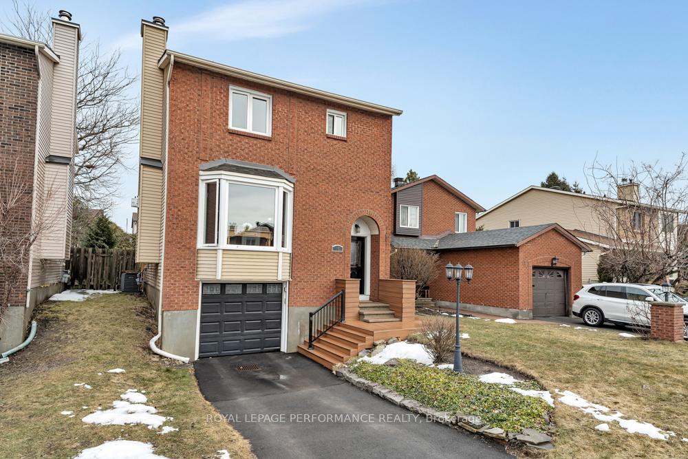Photo 1 of 15 Homestead Street, Ottawa, Borden Farm/Stewart Farm/Carleton Heights/Parkwood Hills — HOMEH