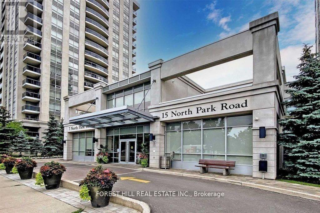 Front of Unit 201, 15 North Park Road