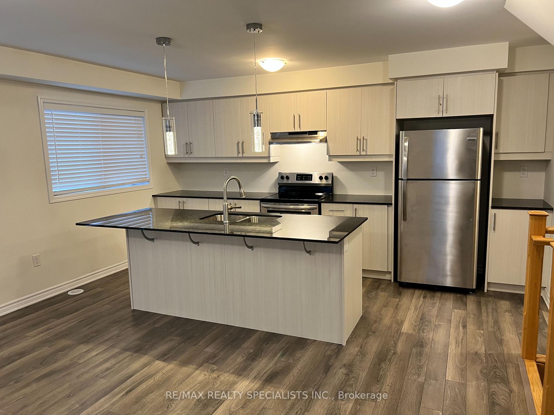 Photo 5 of 219 Netherby Lane, Kitchener — HOMEH