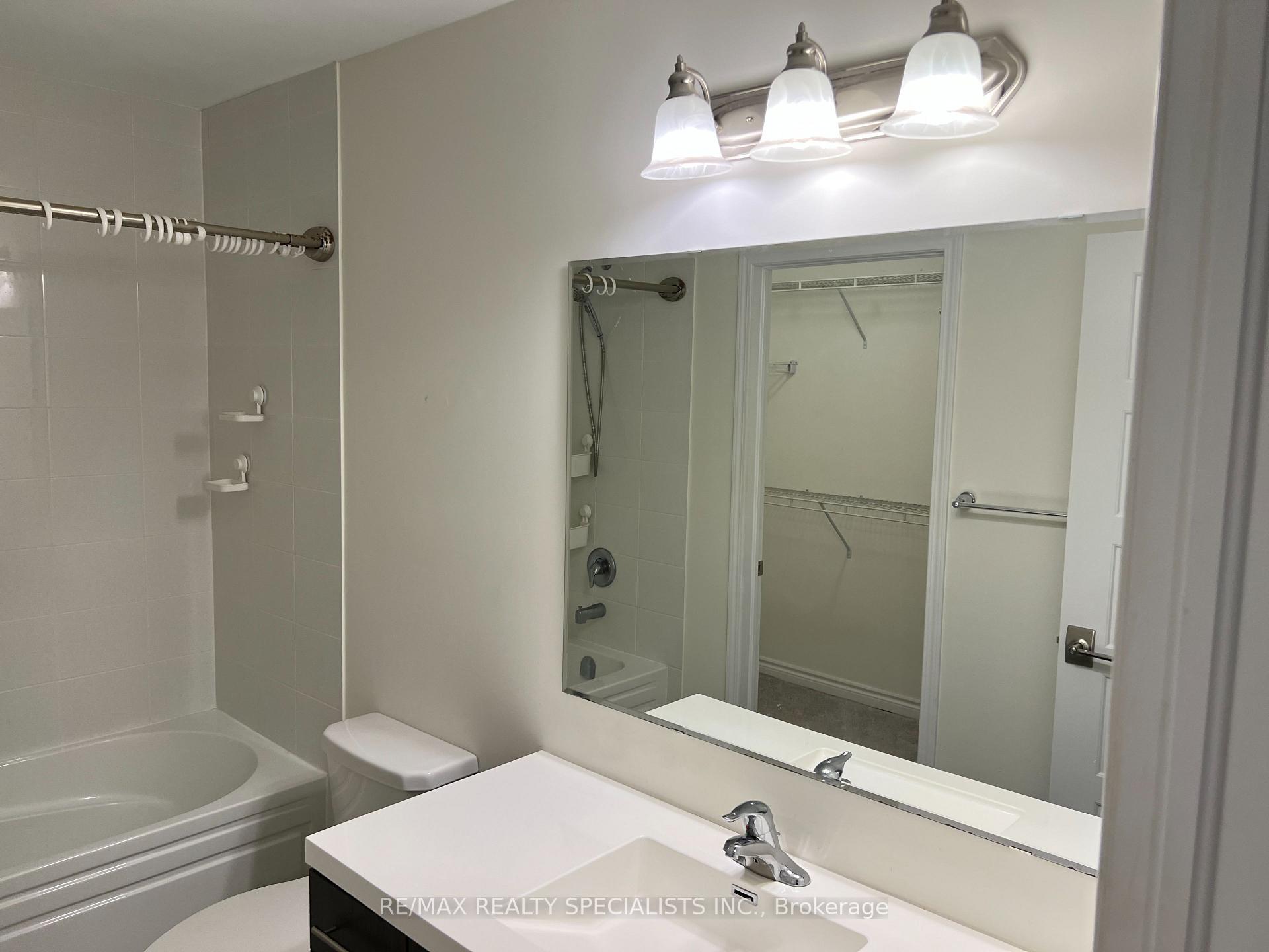 Photo 17 of 219 Netherby Lane, Kitchener — HOMEH
