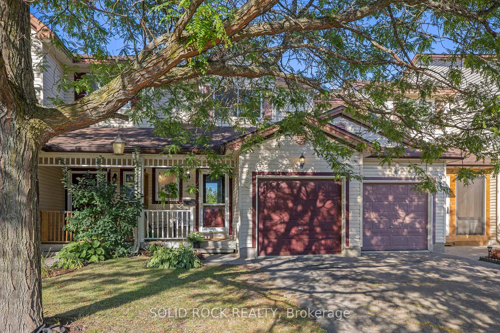 Photo 3 of 99 Crampton Drive, Carleton Place — HOMEH