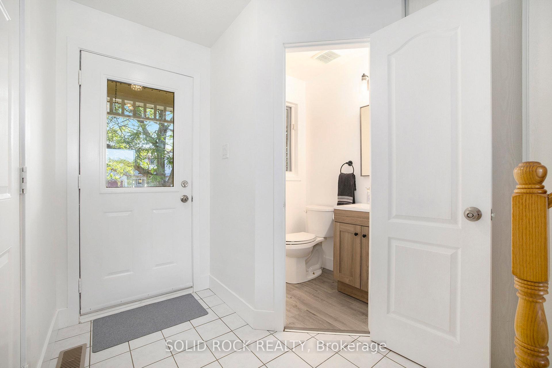 Photo 5 of 99 Crampton Drive, Carleton Place — HOMEH