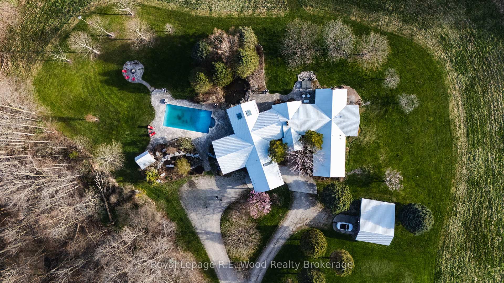Photo 1 of 31177 Fingal Line, Dutton/Dunwich, Rural Dutton/Dunwich — HOMEH