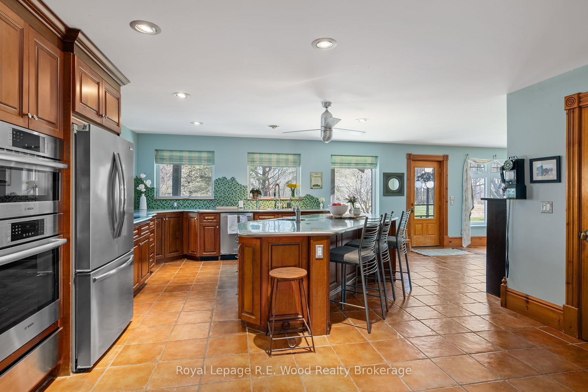 Photo 14 of 31177 Fingal Line, Dutton/Dunwich, Rural Dutton/Dunwich — HOMEH