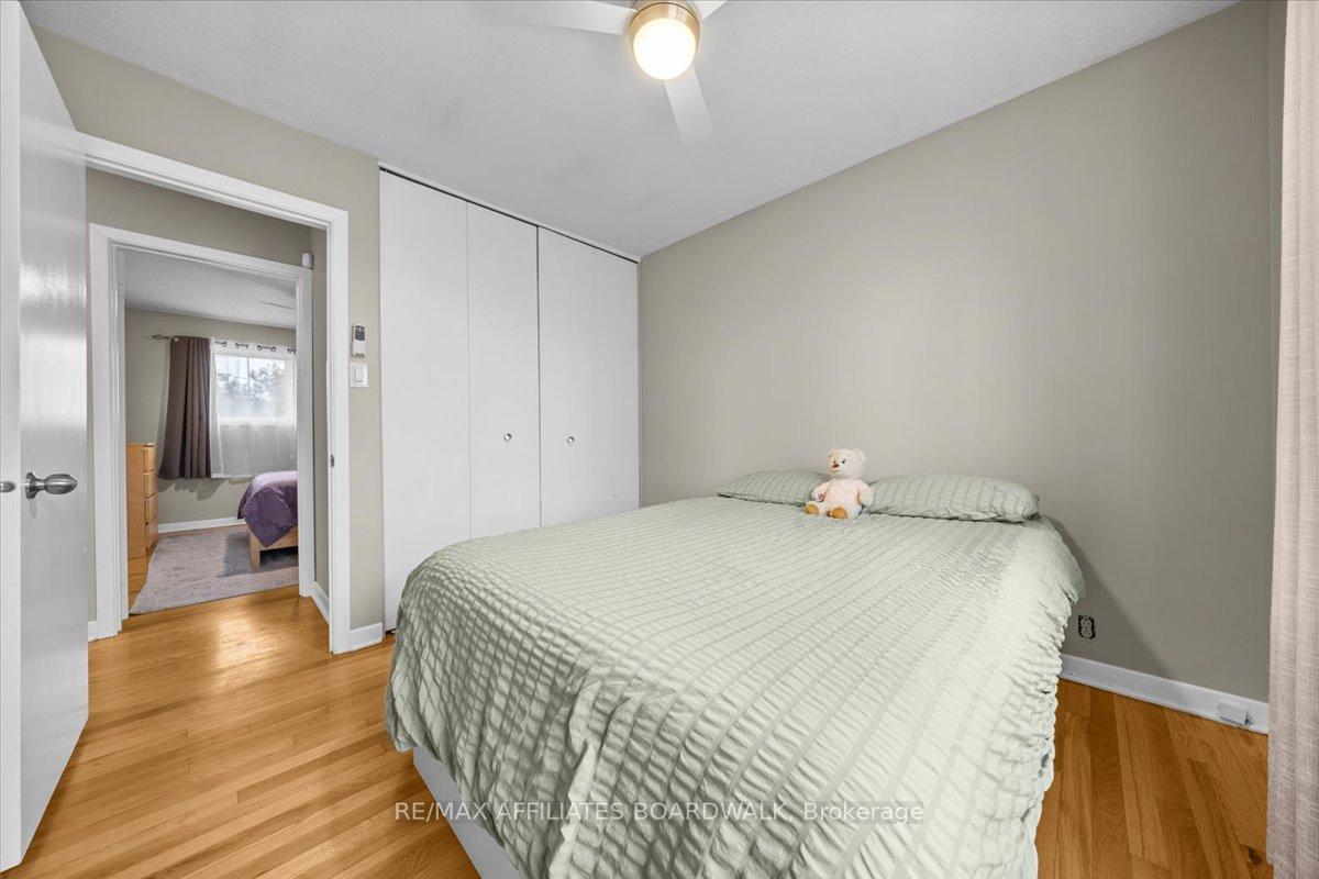 Photo 12 of 27 Cleadon Drive, Ottawa, Crystal Beach — HOMEH