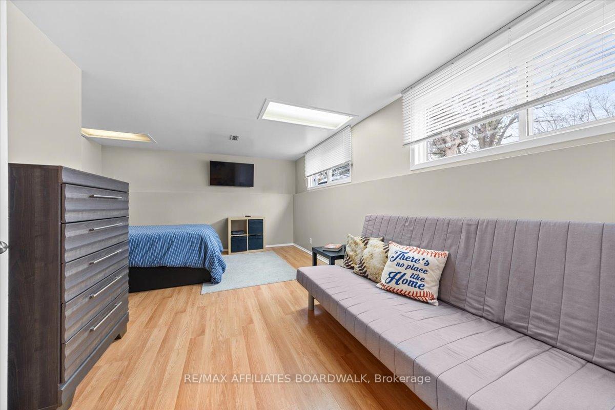 Photo 20 of 27 Cleadon Drive, Ottawa, Crystal Beach — HOMEH