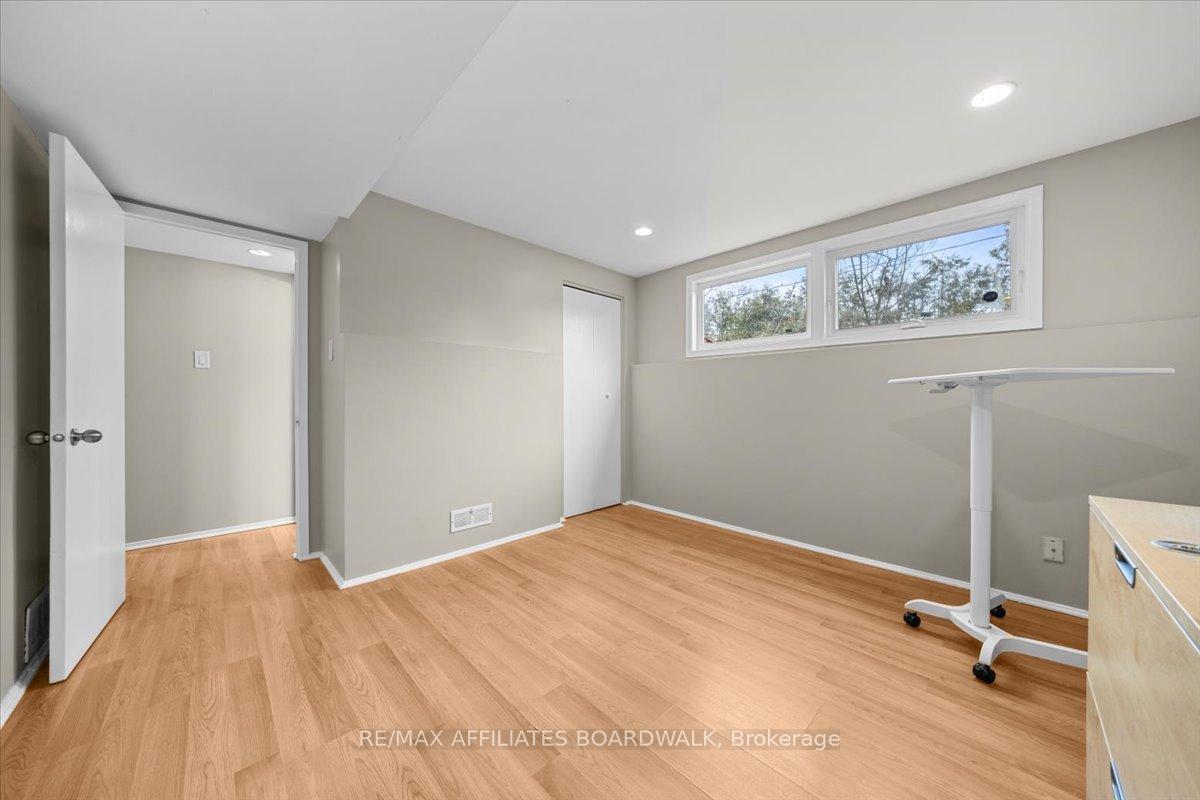 Photo 21 of 27 Cleadon Drive, Ottawa, Crystal Beach — HOMEH