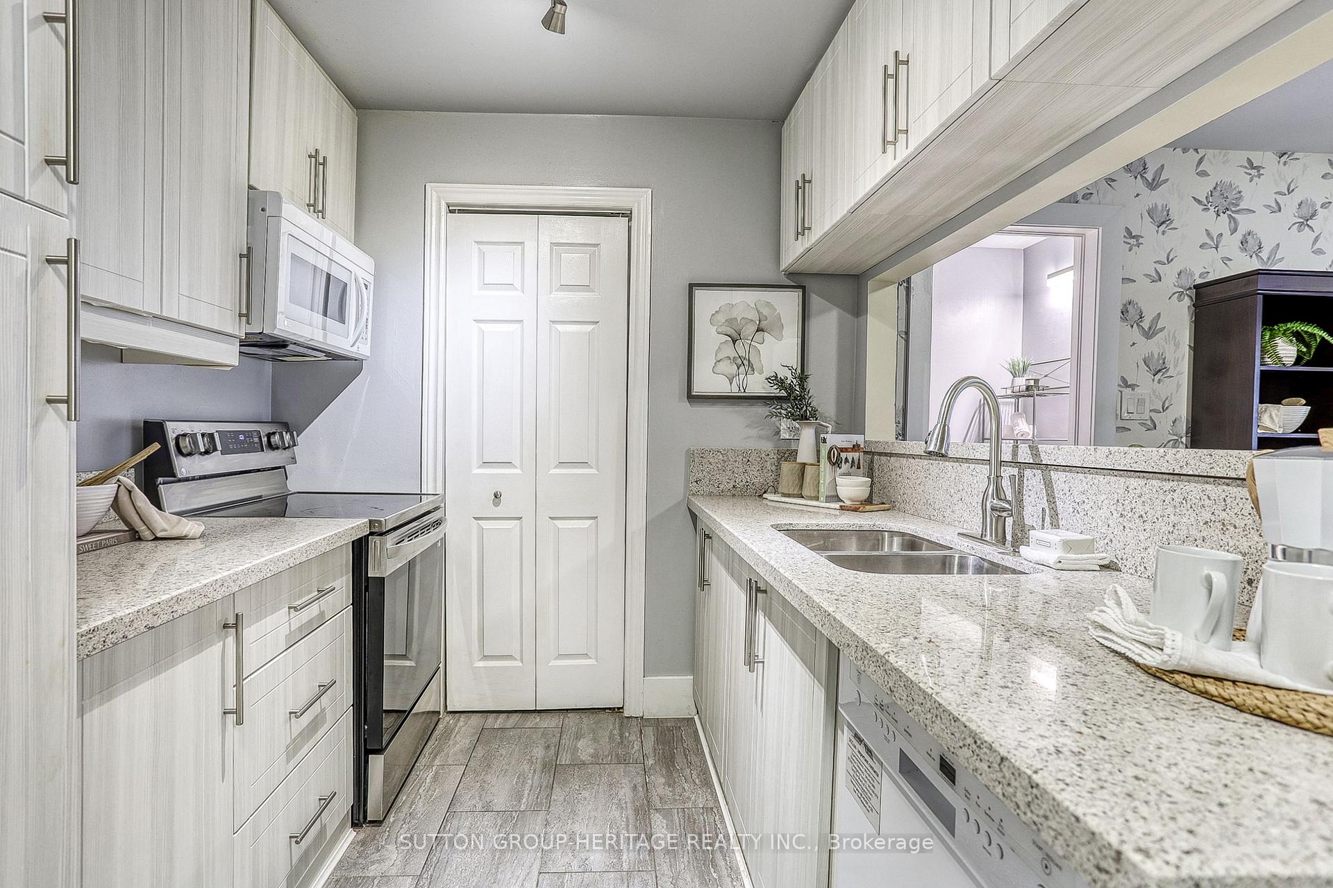 Photo 5 of Unit 412, 189 Lake Driveway, Ajax, South West — HOMEH