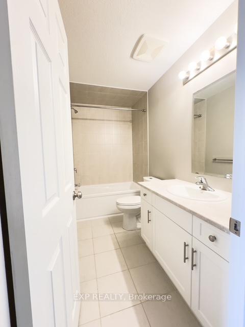 Photo 10 of 148 Wheat Lane, Kitchener — HOMEH