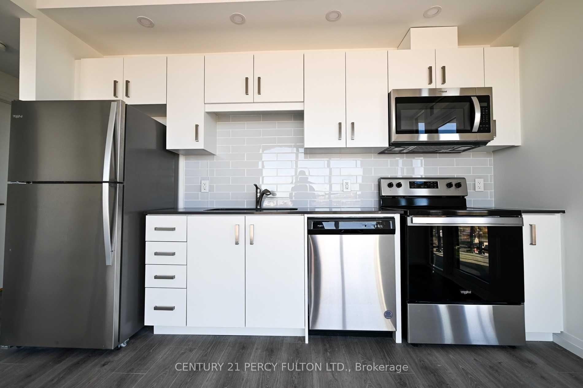 Photo 4 of Unit 1408, 108 Garment Street, Kitchener, City Commercial Core — HOMEH