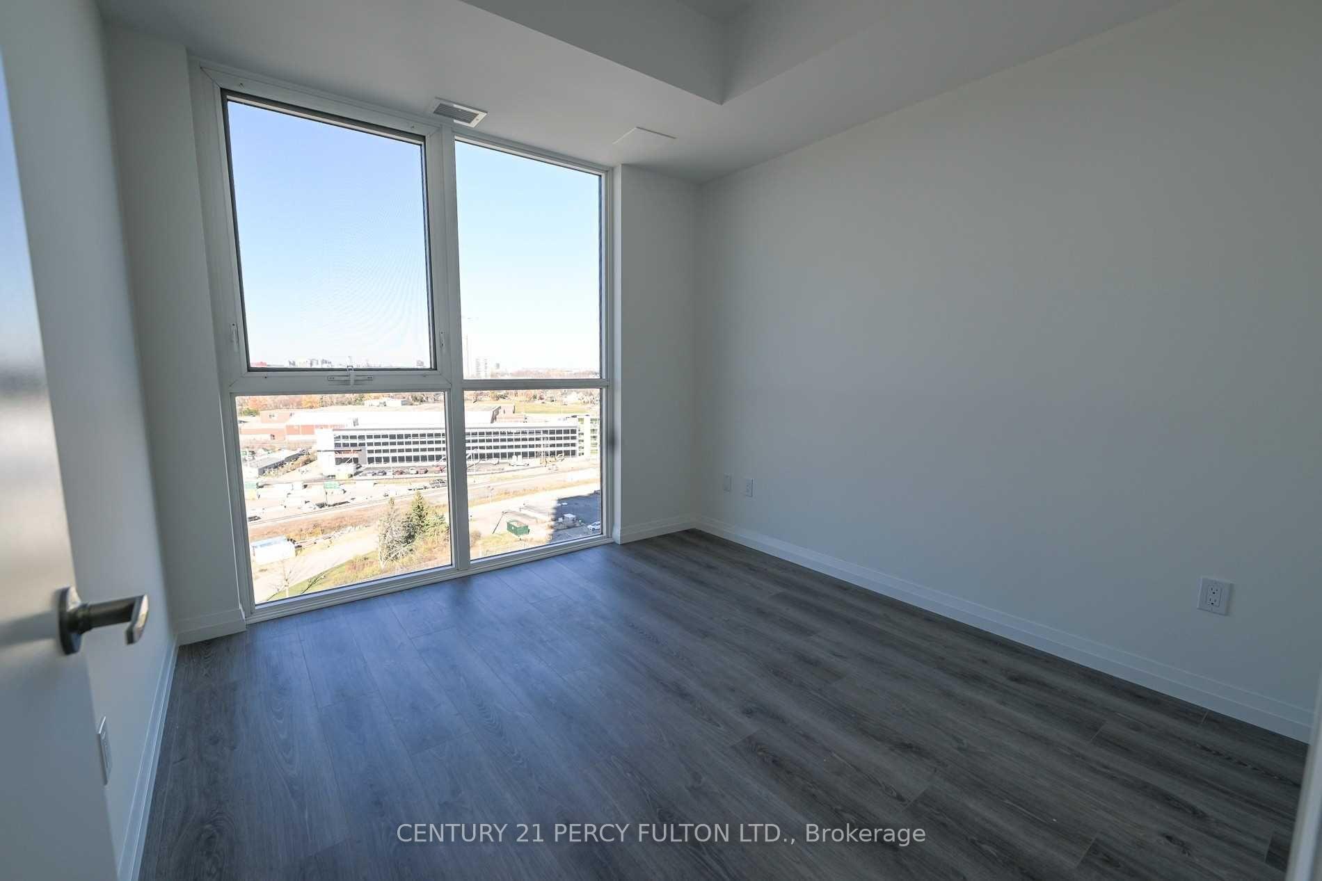 Photo 10 of Unit 1408, 108 Garment Street, Kitchener, City Commercial Core — HOMEH