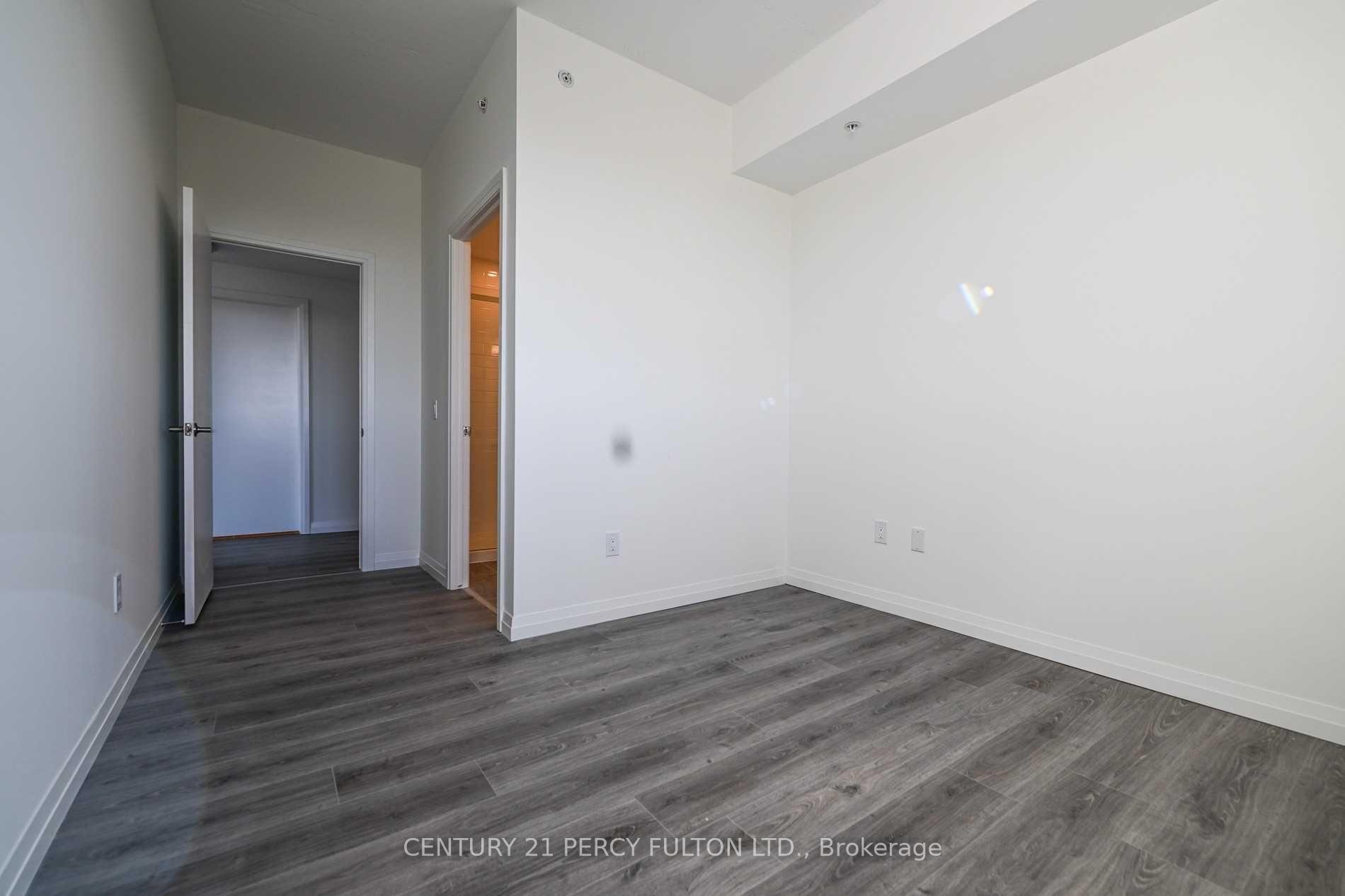 Photo 13 of Unit 1408, 108 Garment Street, Kitchener, City Commercial Core — HOMEH